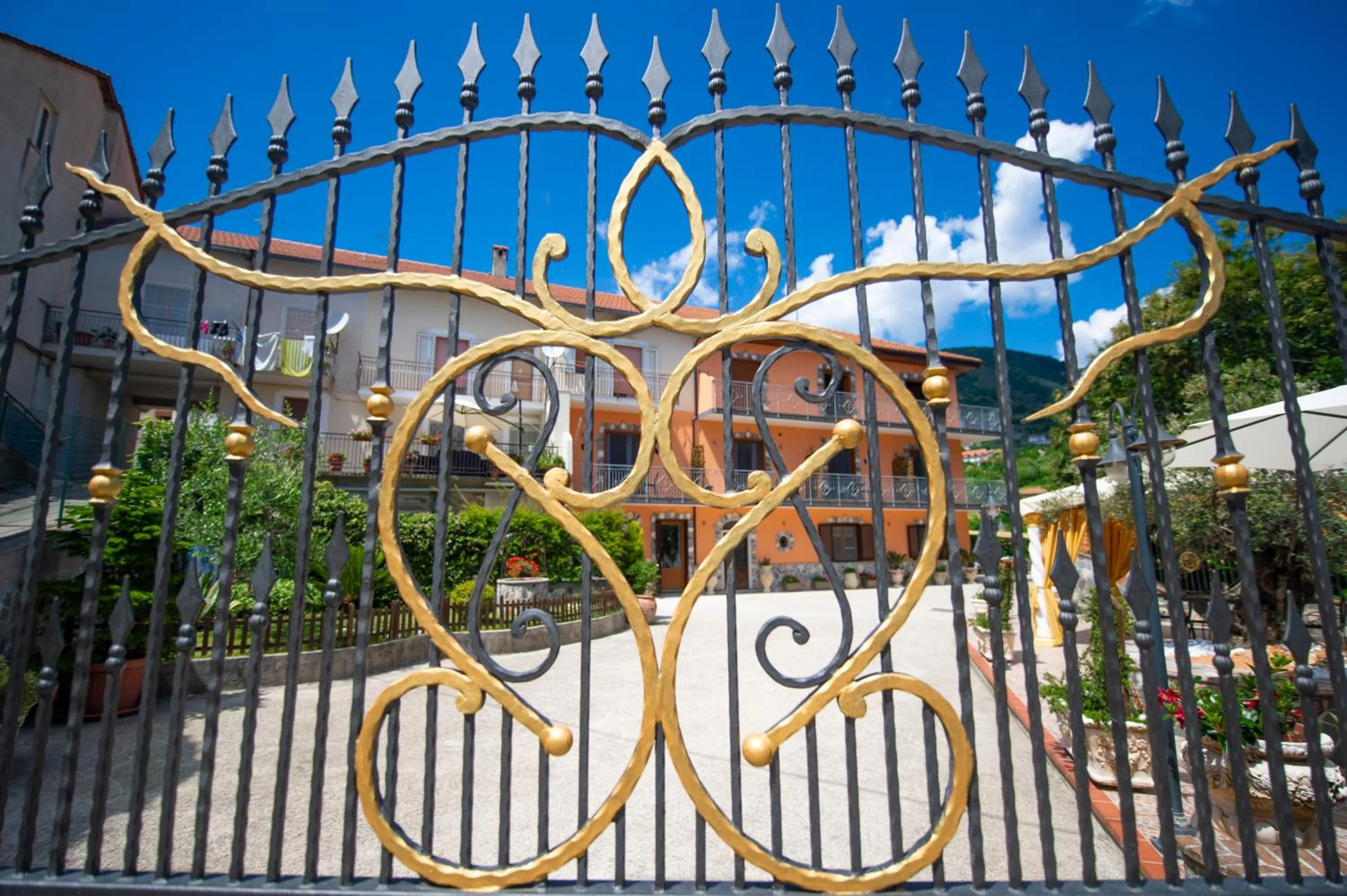 Property building in B&B Il Girasole