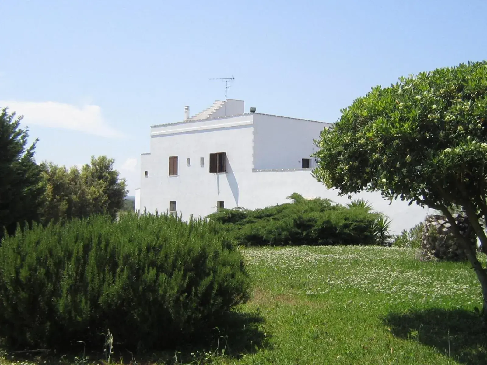 Property building in Masseria Fabrizio Property building in Masseria Fabrizio