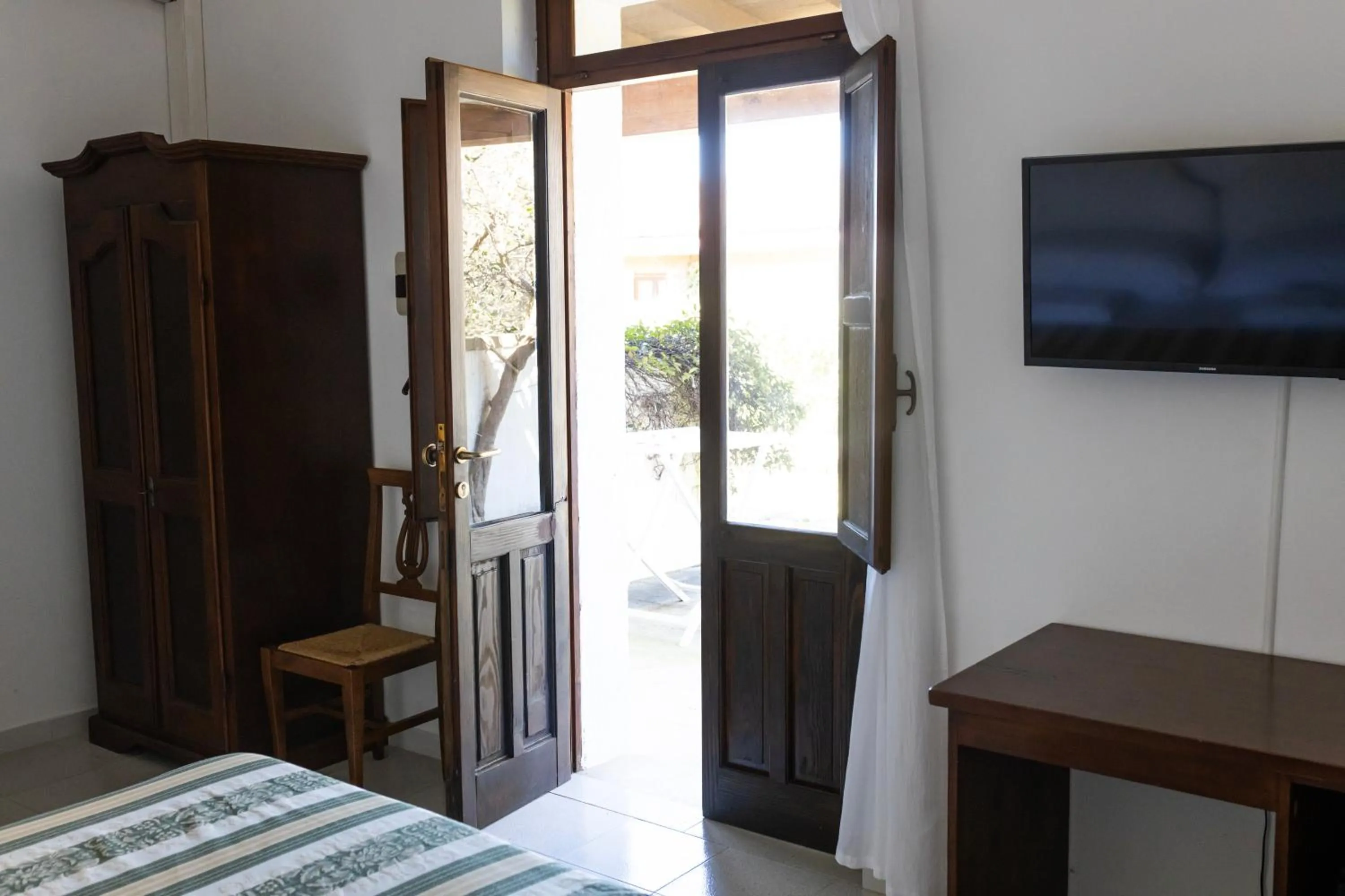 Photo of the whole room, Bed in Masseria Fabrizio