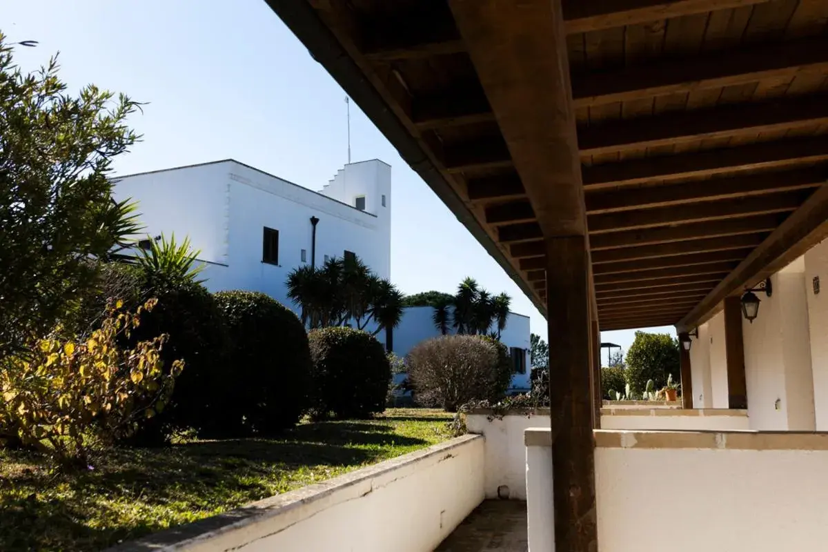Property building in Masseria Fabrizio Property building in Masseria Fabrizio