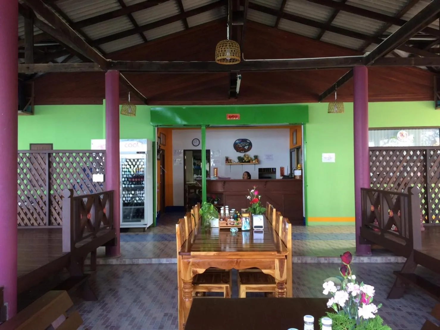 Restaurant/places to eat in Dragon Hut Resort