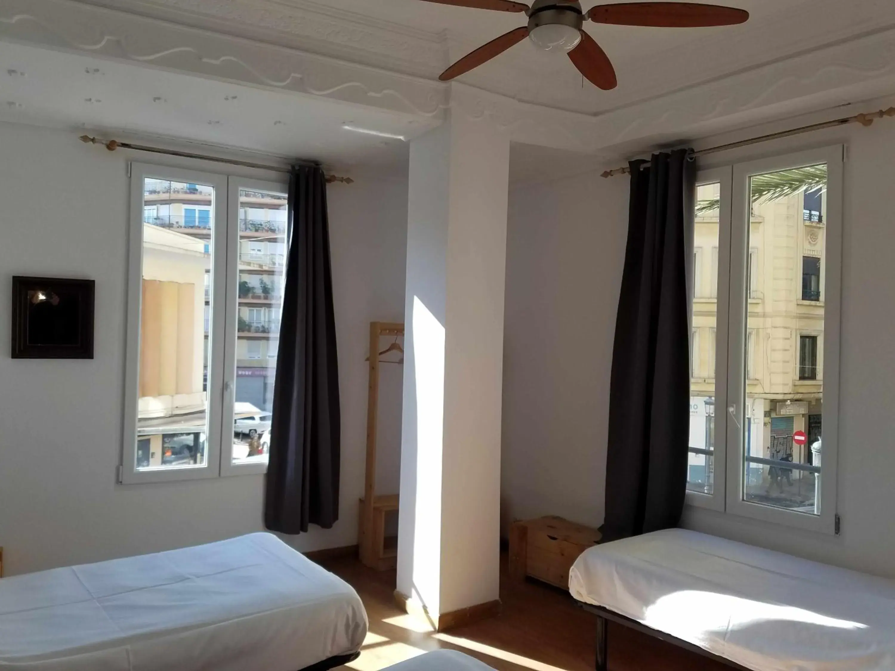 Bedroom, Bed in Russafa Youth Hostel Bedroom, Bed in Russafa Youth Hostel