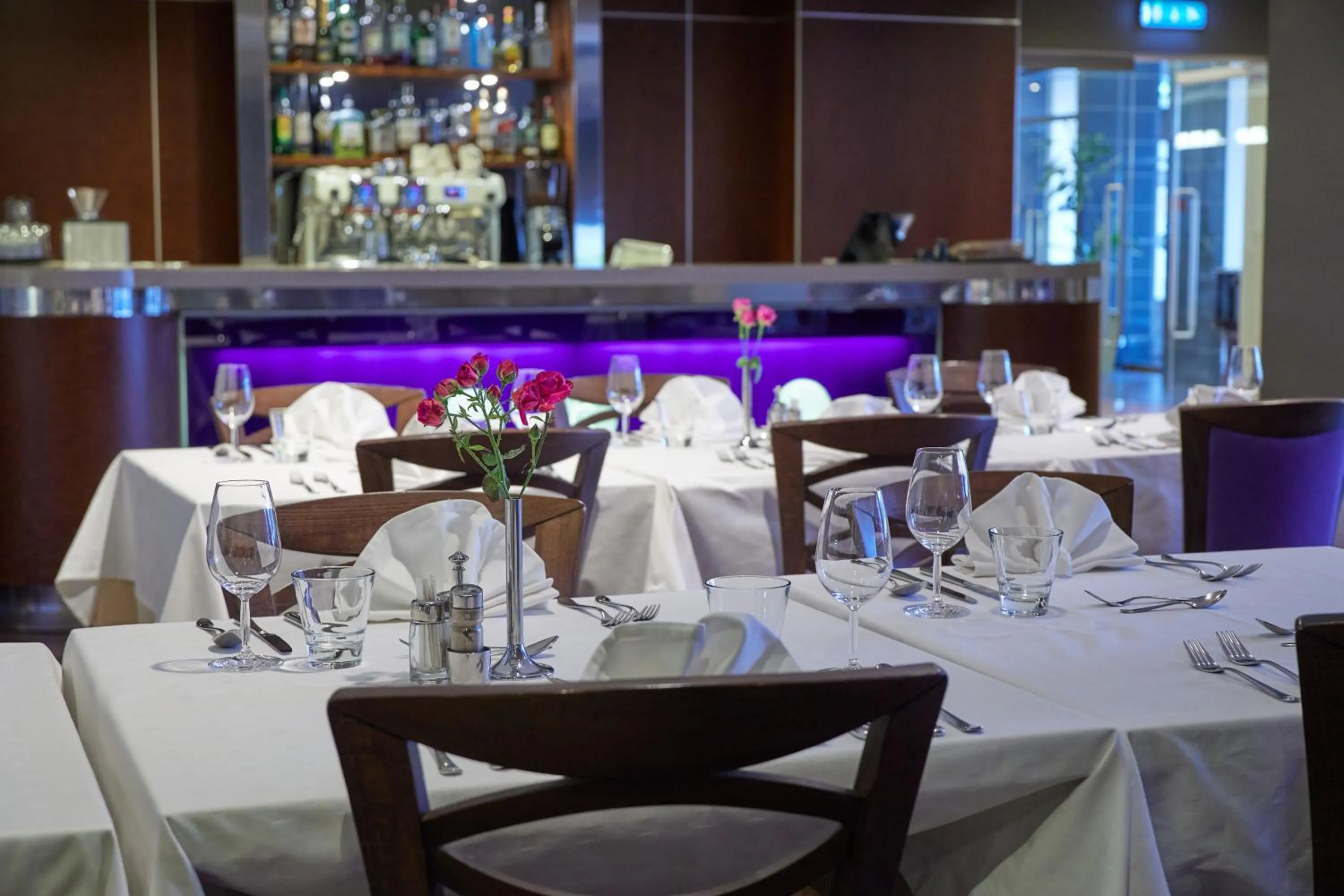 Restaurant/places to eat in Grand Hotel Viljandi