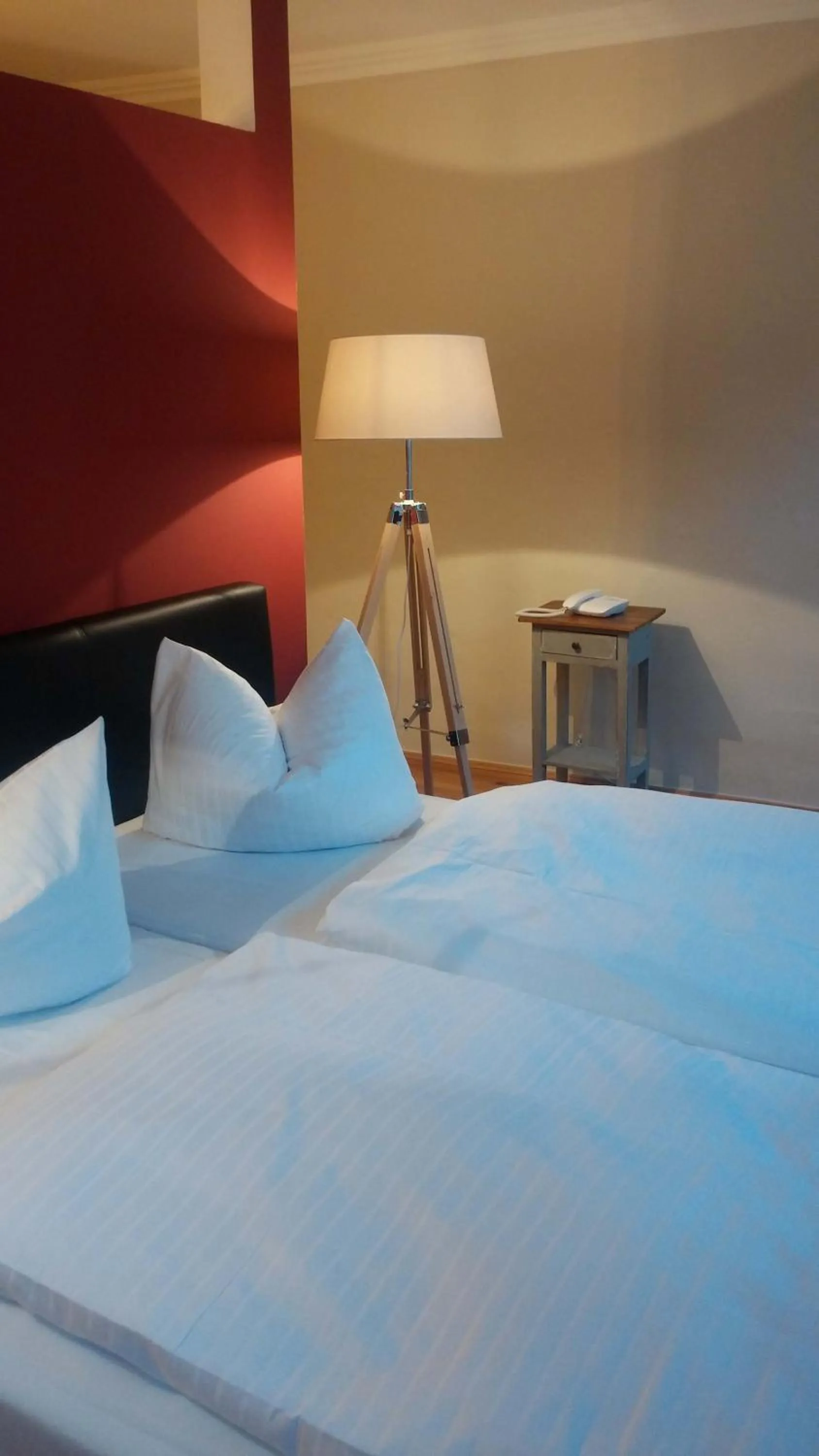 Bed in Hotel und Gasthof Dreibeiniger Hund