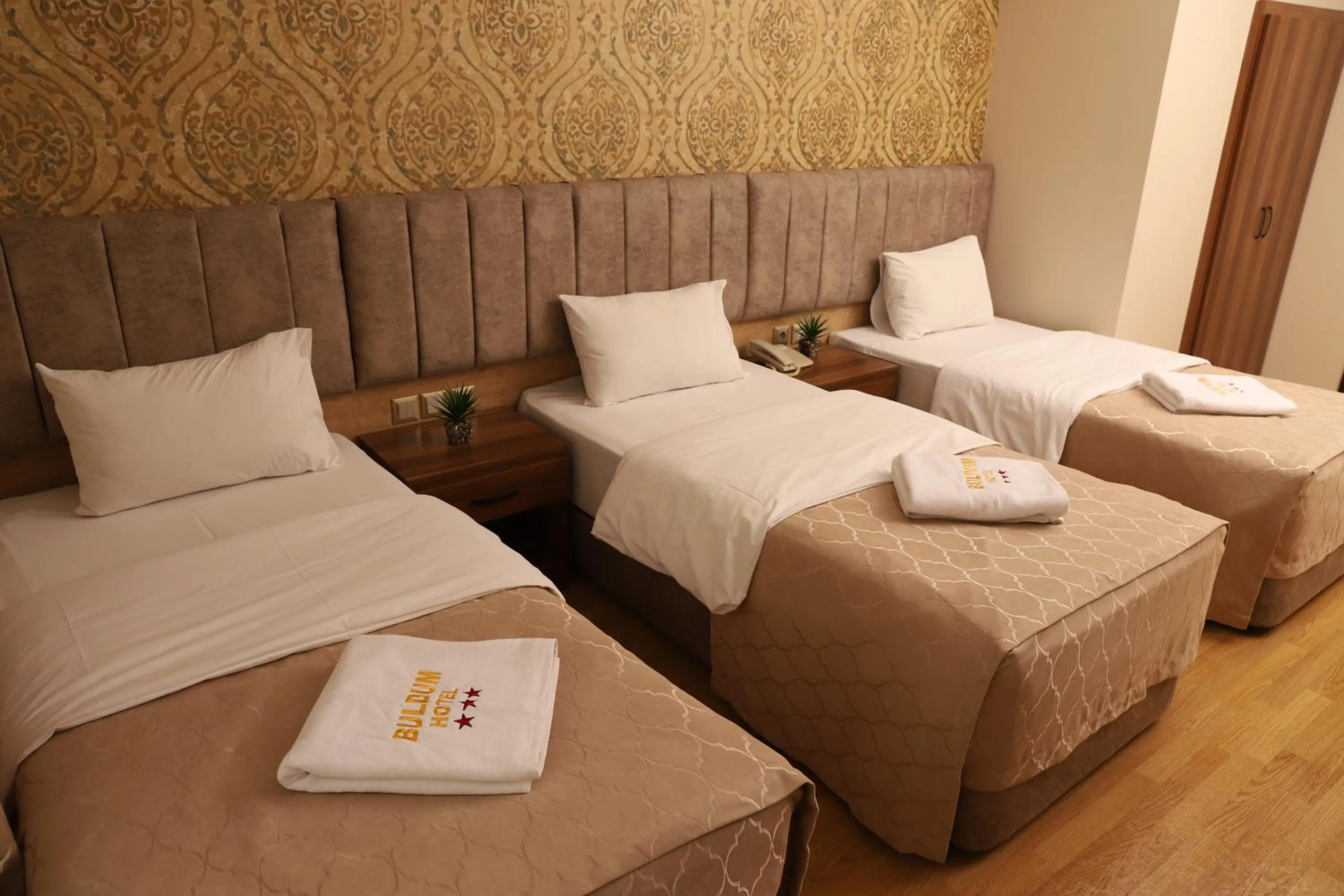 Bed in Buldum Otel