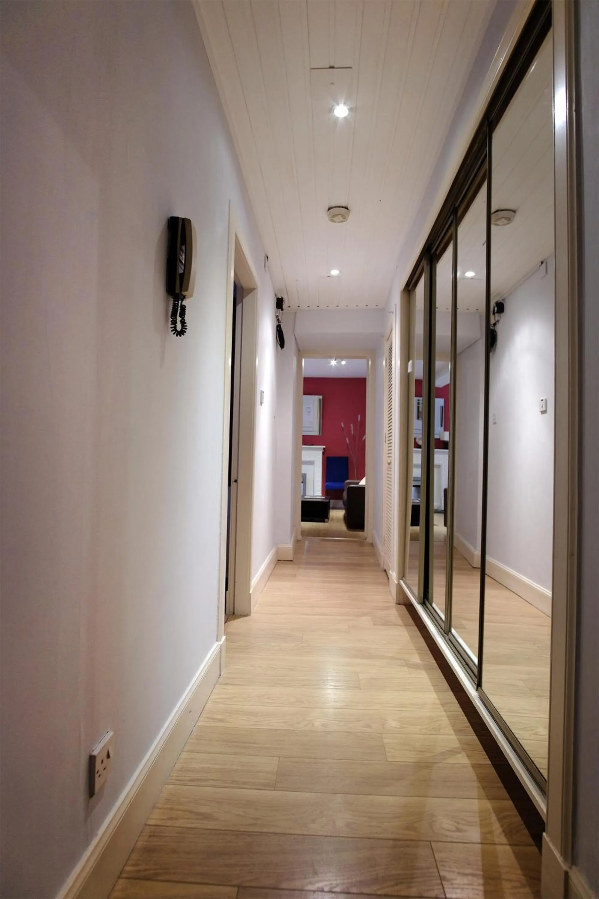 Area and facilities in Regent House Hotel - City Centre Hotel