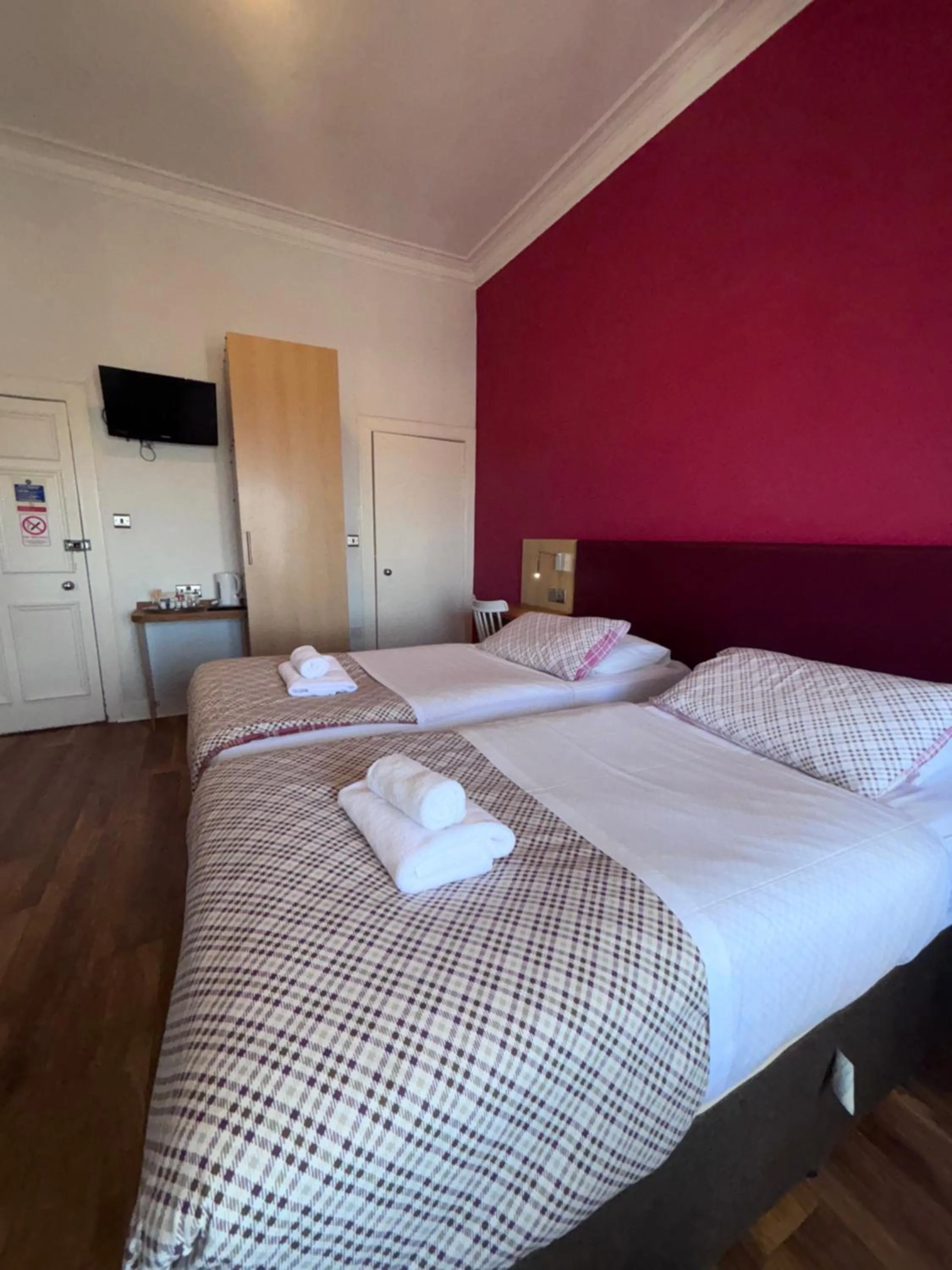 Bedroom, Bed in Regent House Hotel - City Centre Hotel