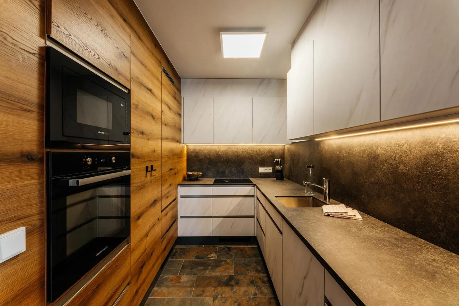 Kitchen or kitchenette in Appartements Gladbach