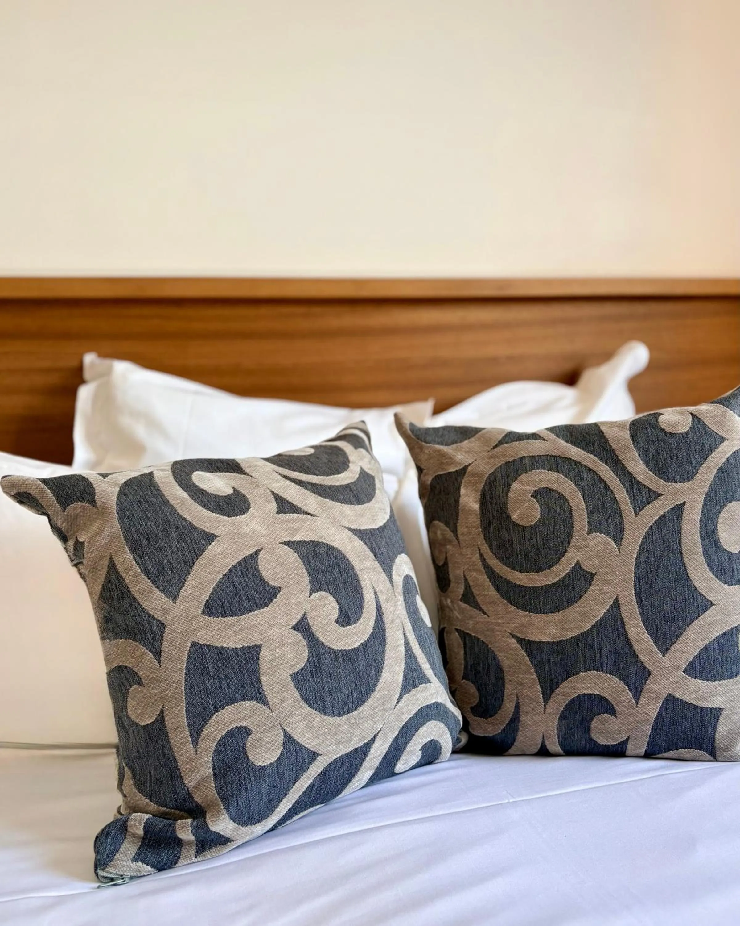 Bed in Hotel B Lodge