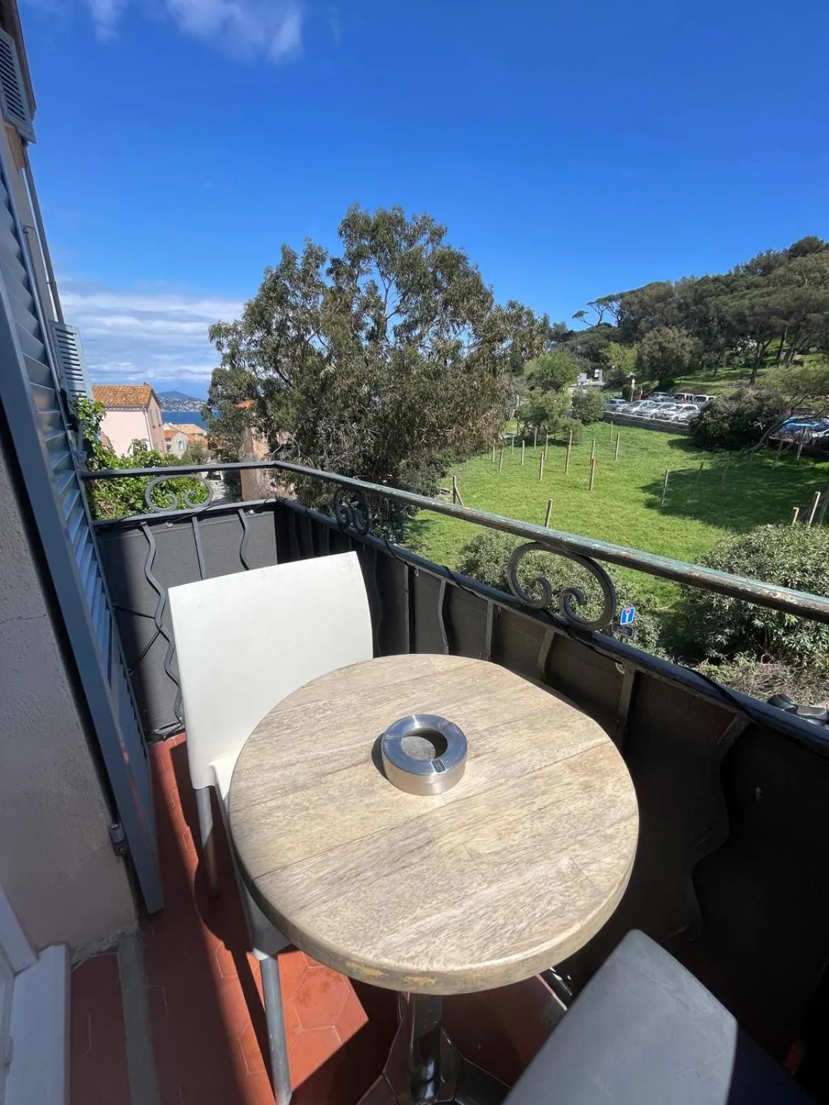 Natural landscape in Hotel B Lodge
