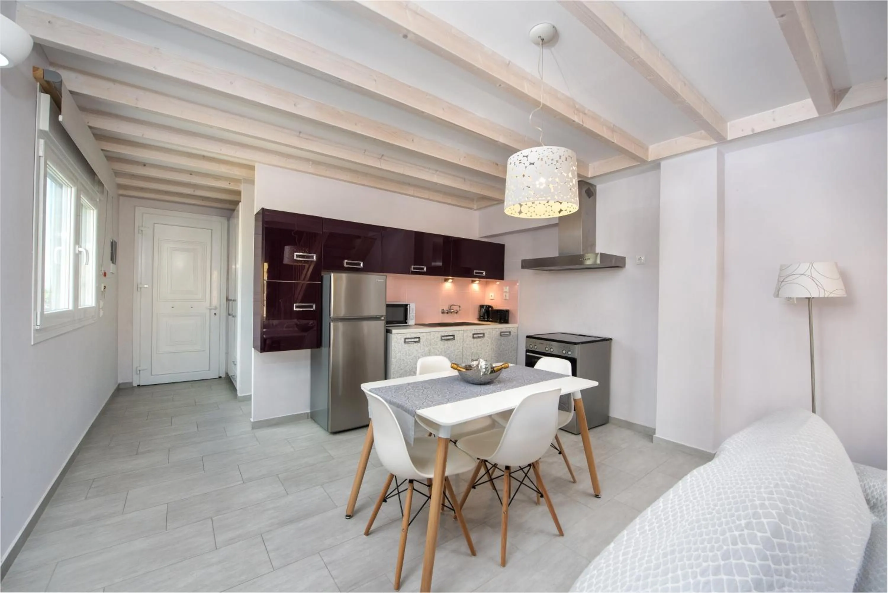 Kitchen or kitchenette in Kavos Plaza Hotel