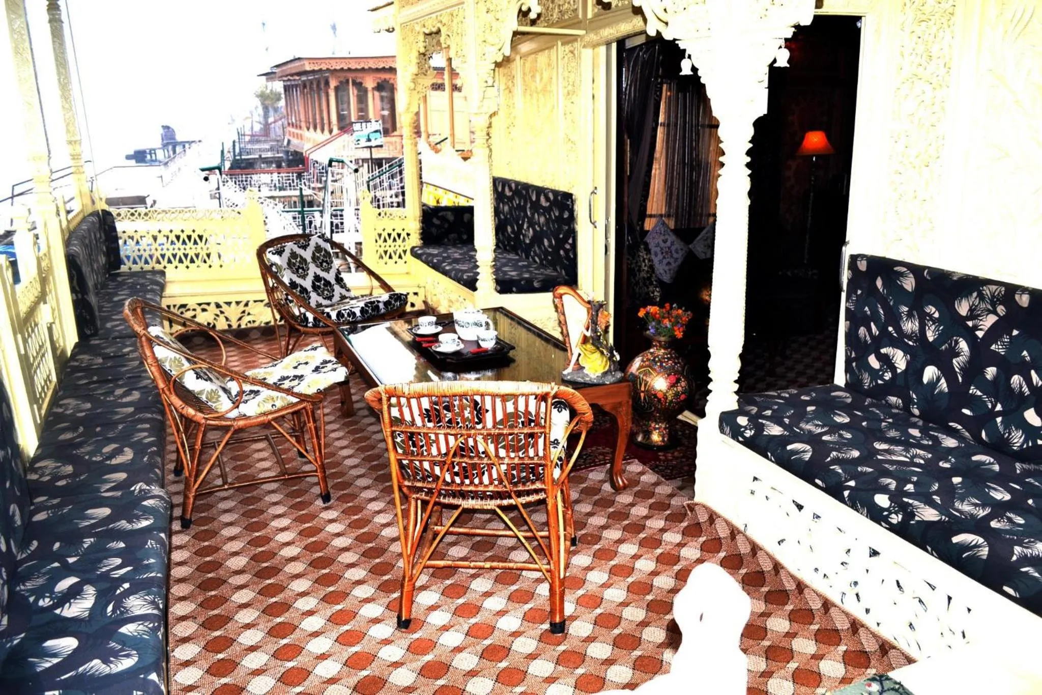 Natural landscape in Swan Group of Houseboats, Golden Dal Lake