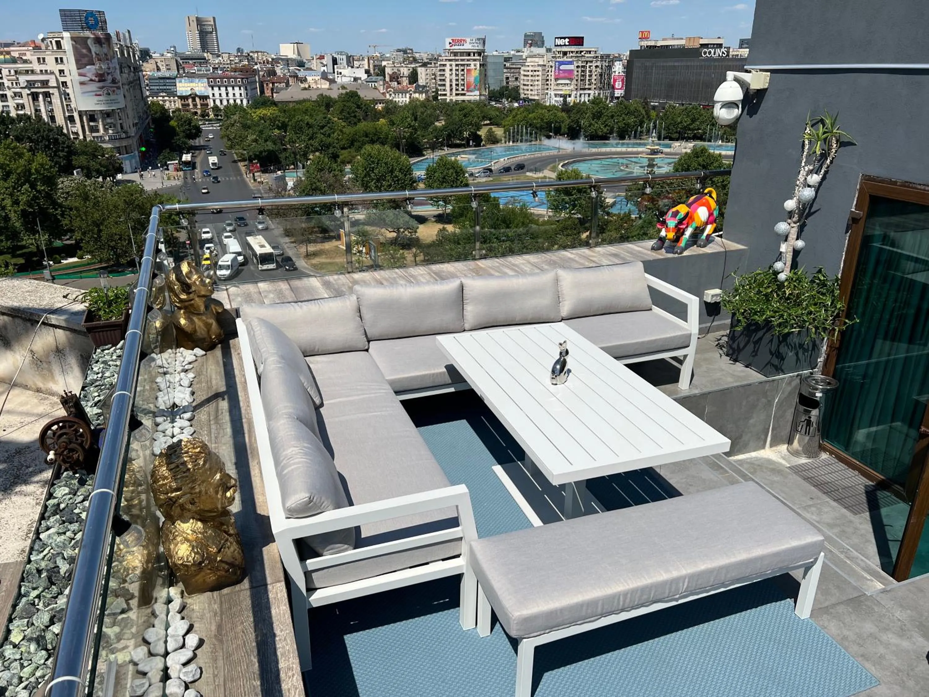 Apartment with Terrace in PENTHOUSE GROUP 4 Apartments
