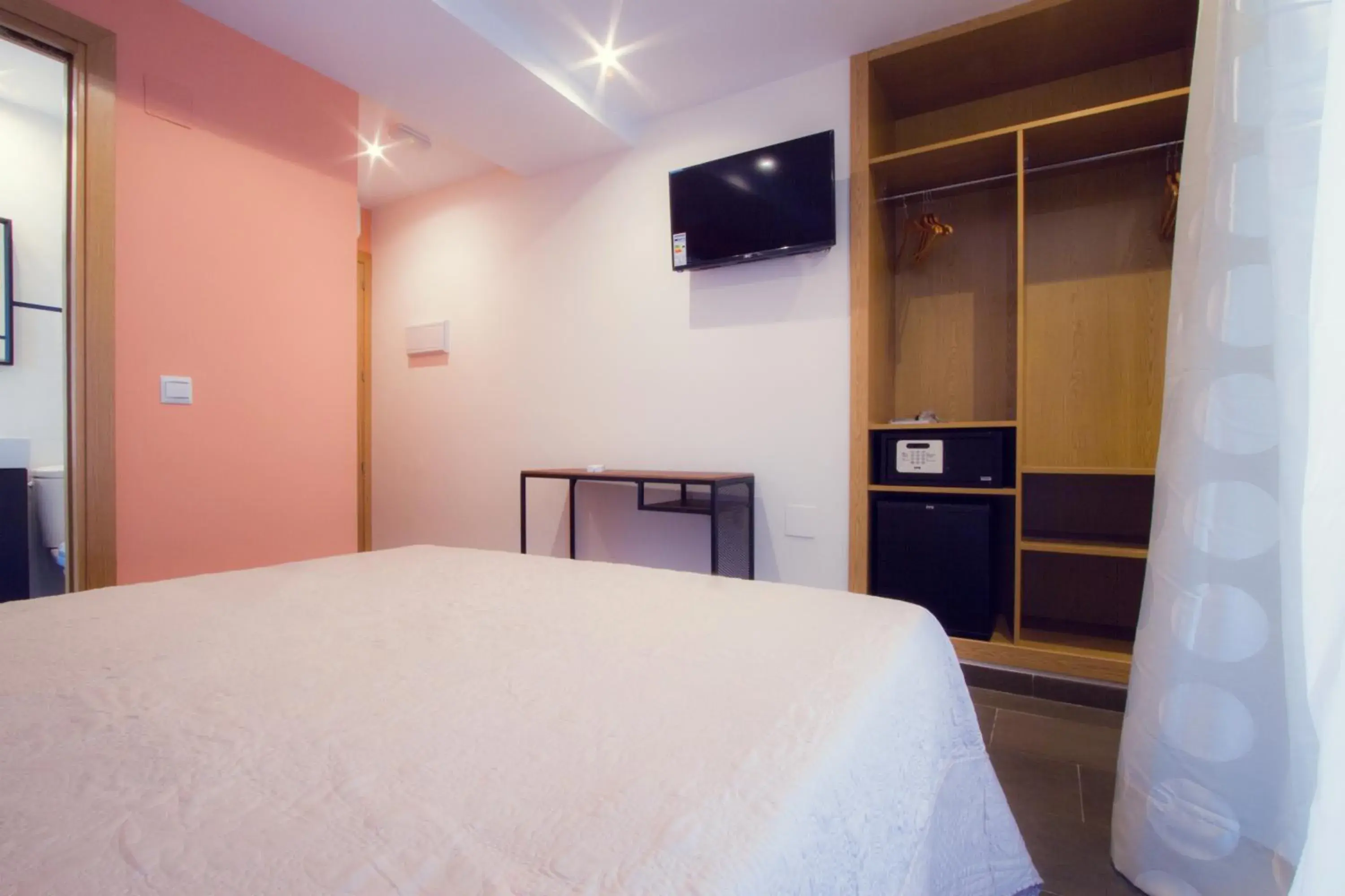 Double Room with Terrace in Pixel Double Room with Terrace in Pixel