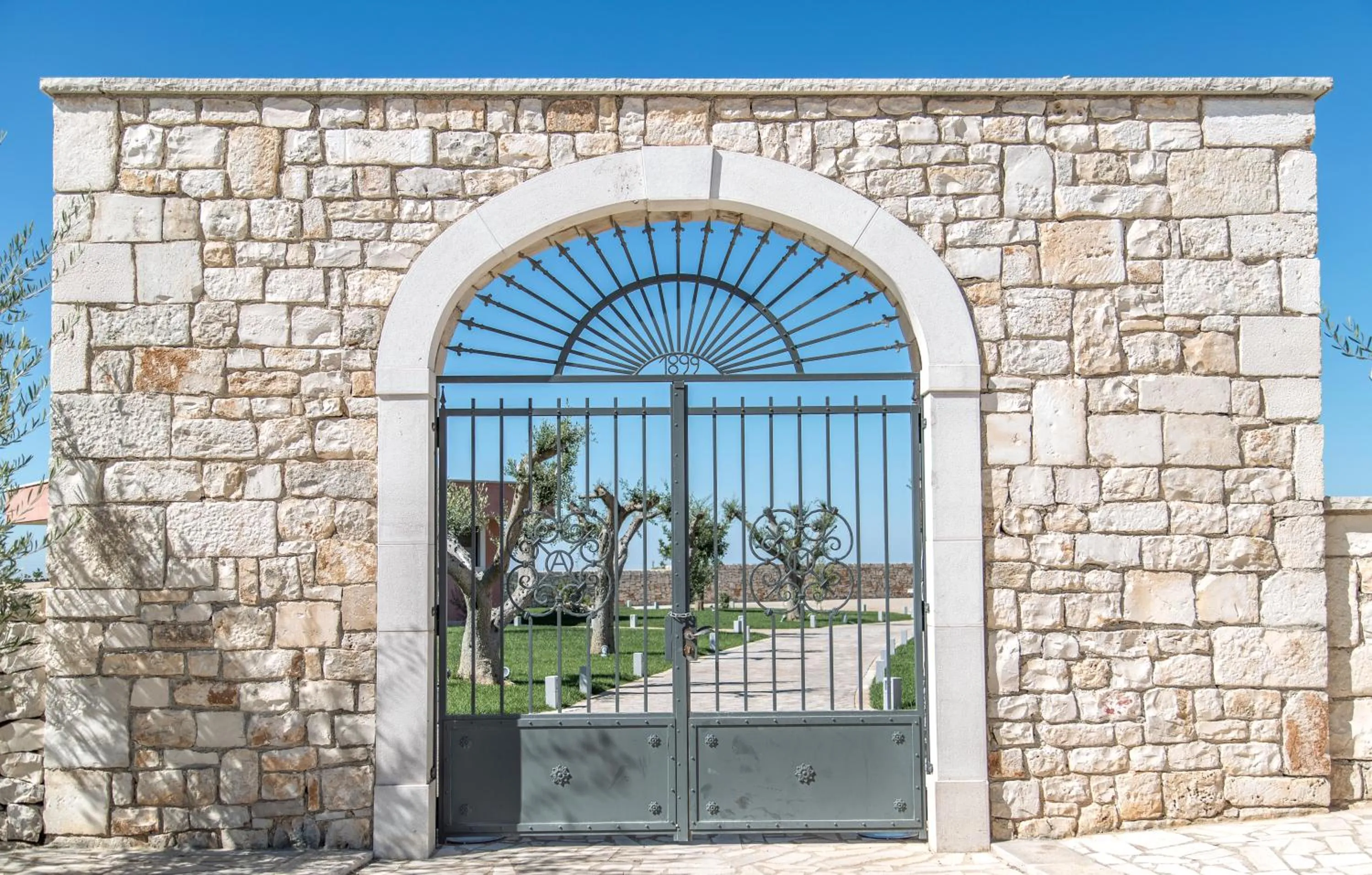 Facade/entrance in Hotel Relais Antica Masseria