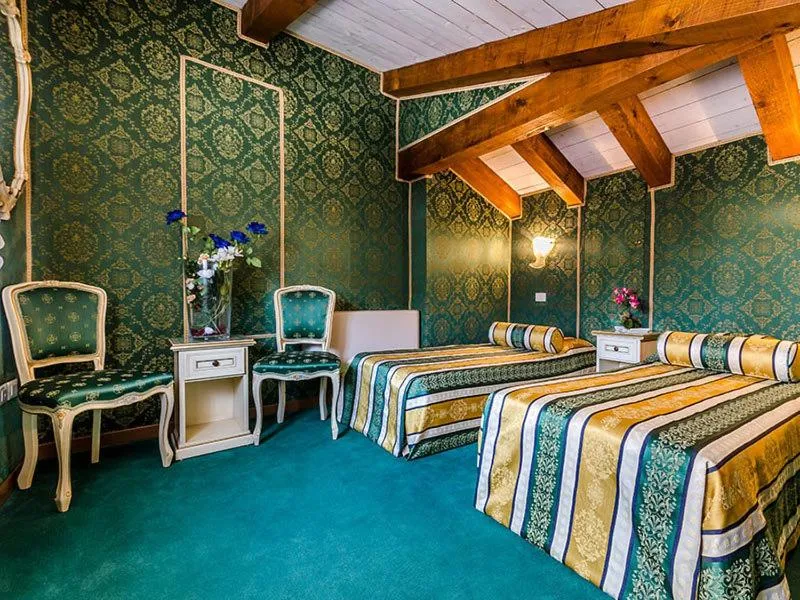 Photo of the whole room, Bed in Residenza La Campana