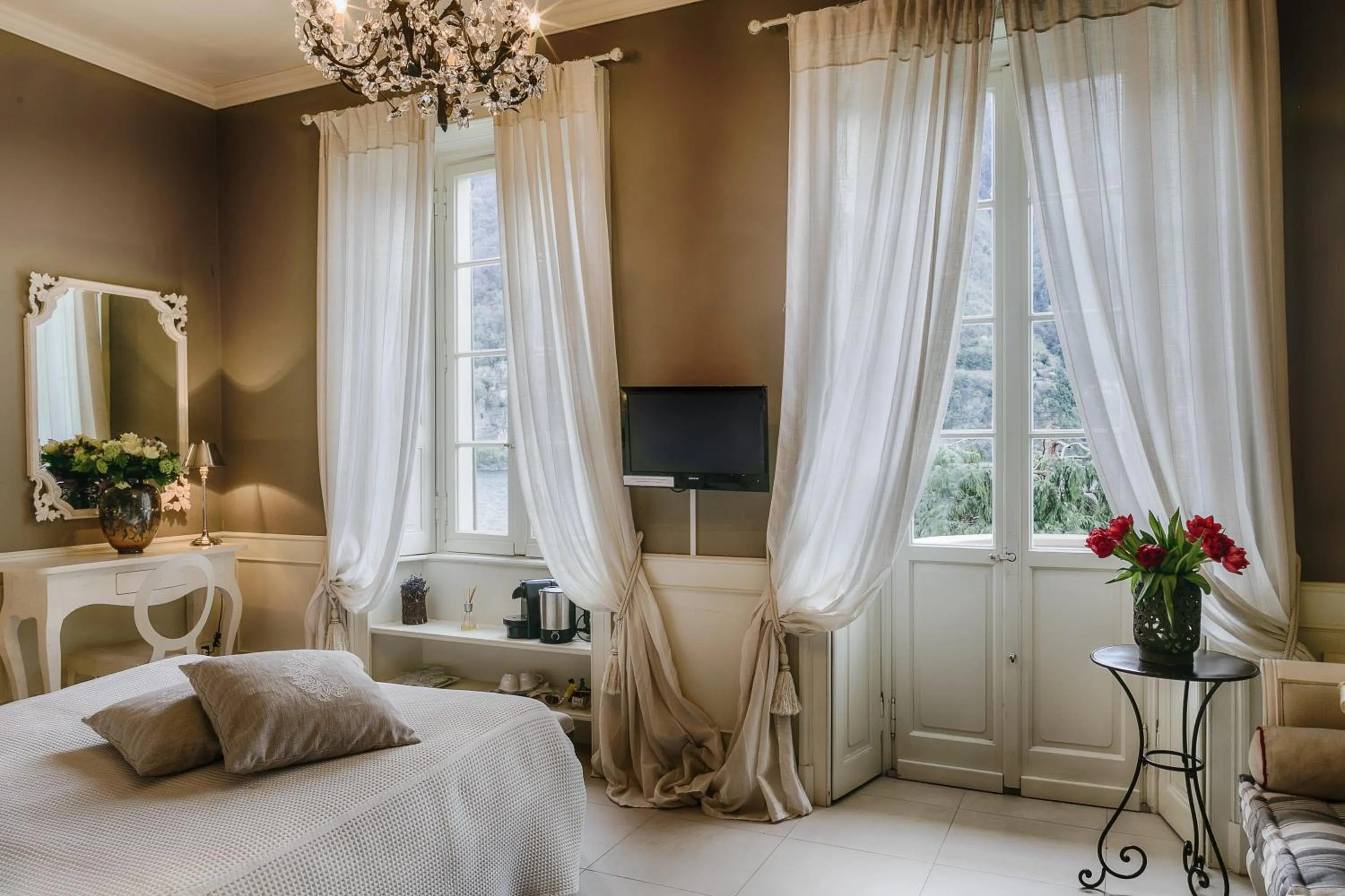 Photo of the whole room, Bed in Relais Villa Vittoria