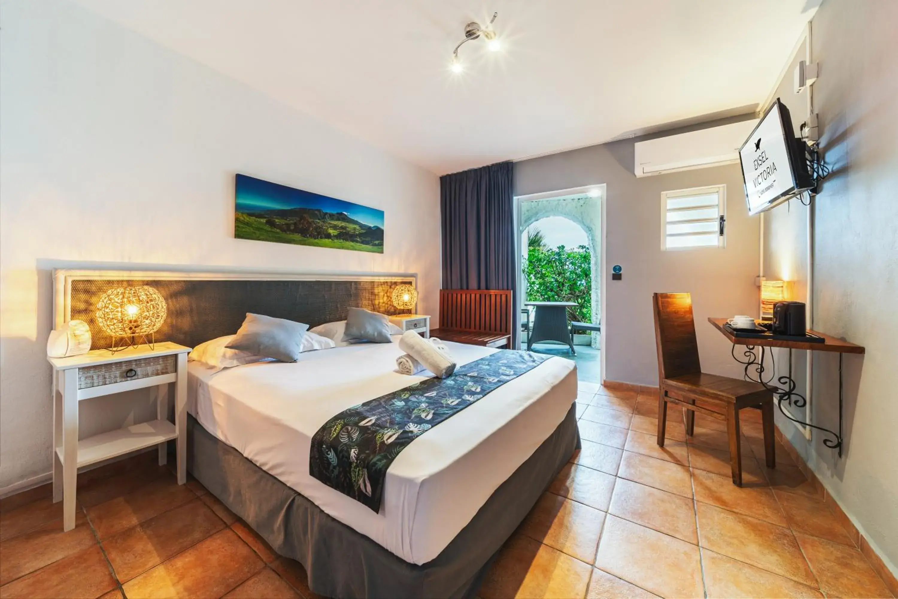 Superior Double Room in Hotel Exsel Victoria Superior Double Room in Hotel Exsel Victoria