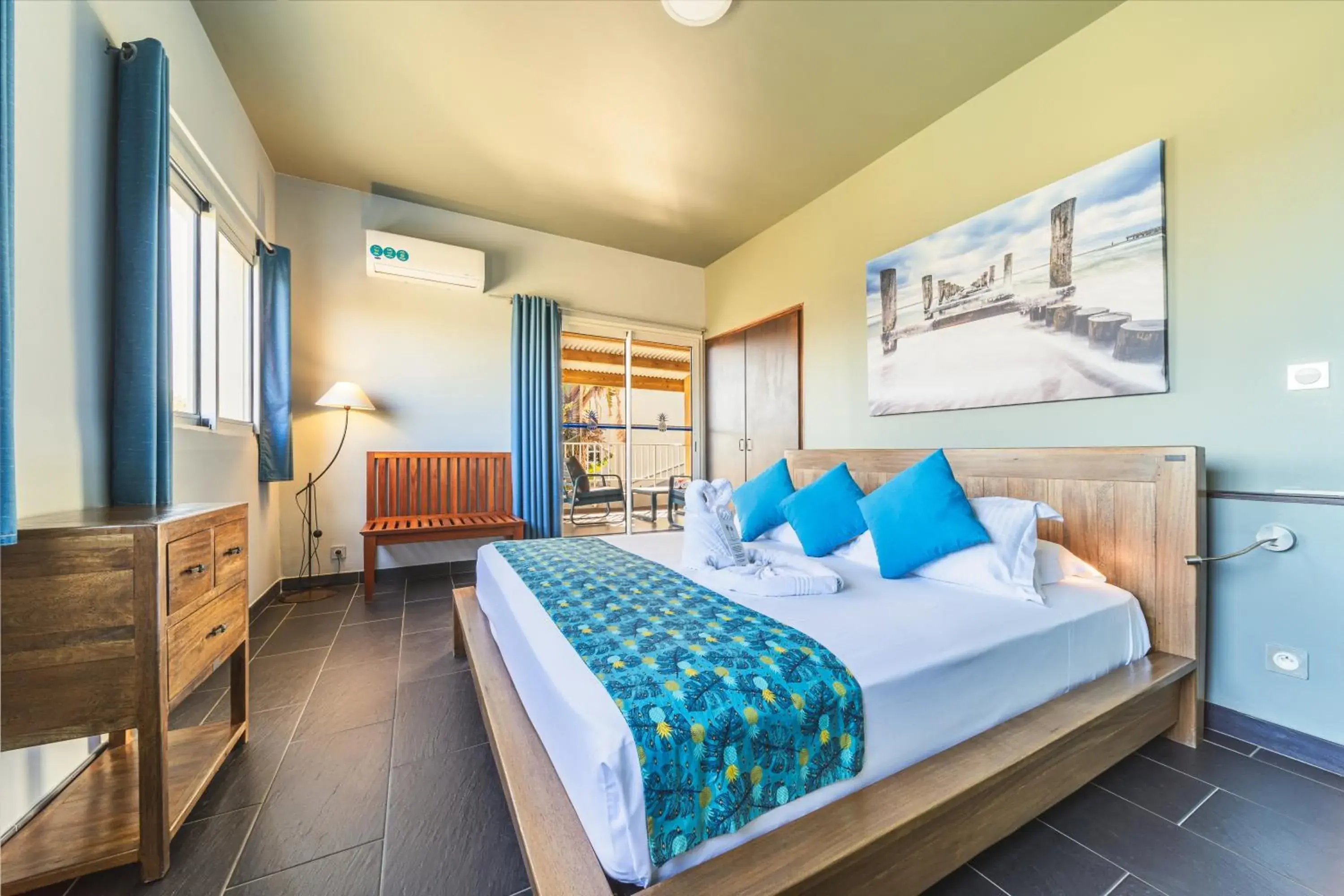 Suite with Sea View in Hotel Exsel Victoria Suite with Sea View in Hotel Exsel Victoria