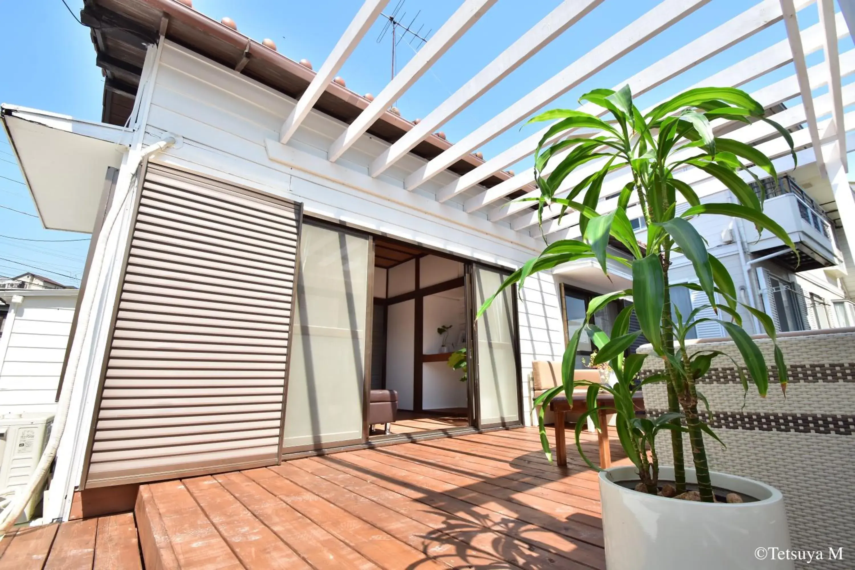 Property building in Blue Lagoon Property building in Blue Lagoon