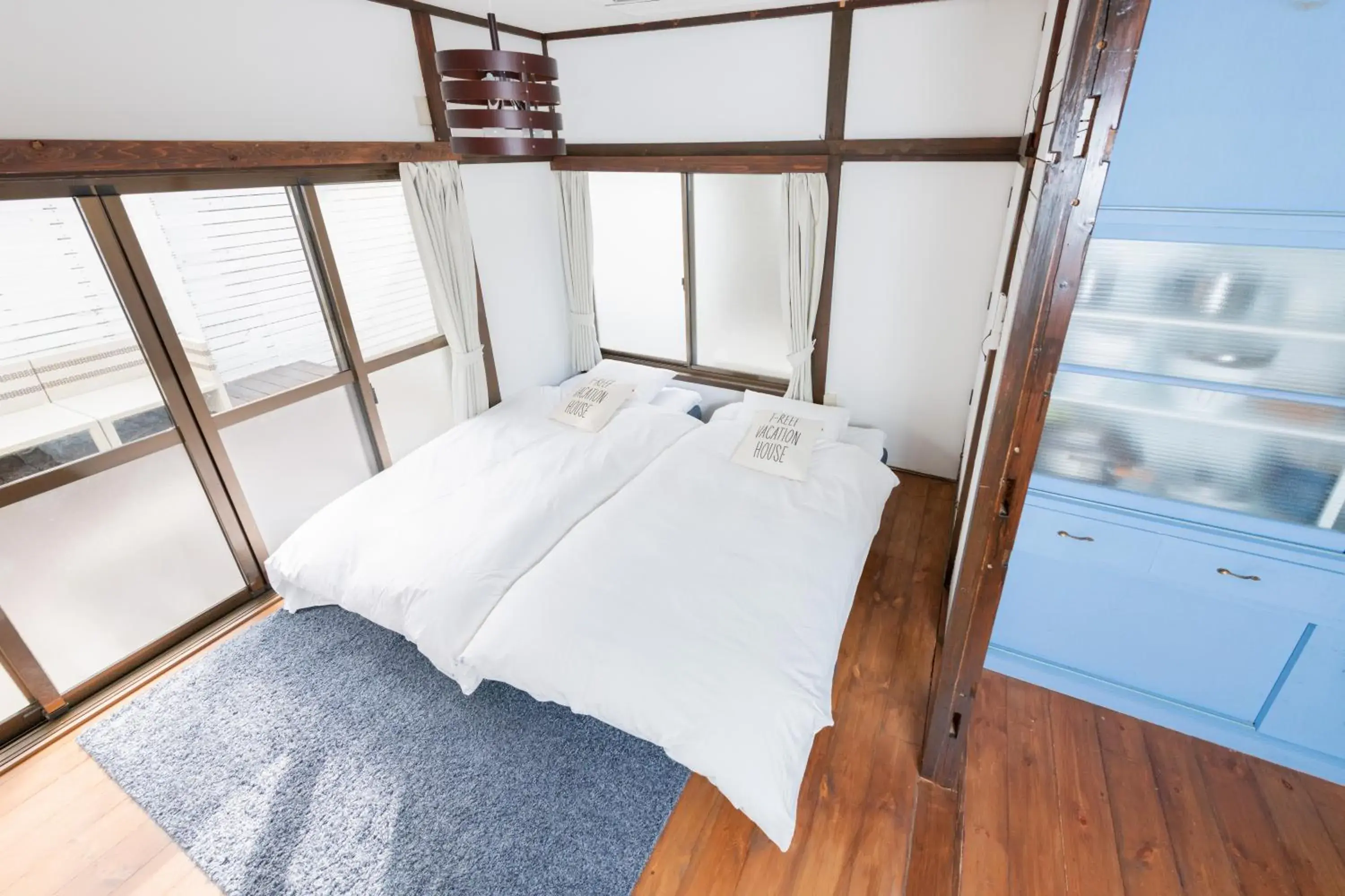 Bed in Blue Lagoon Bed in Blue Lagoon