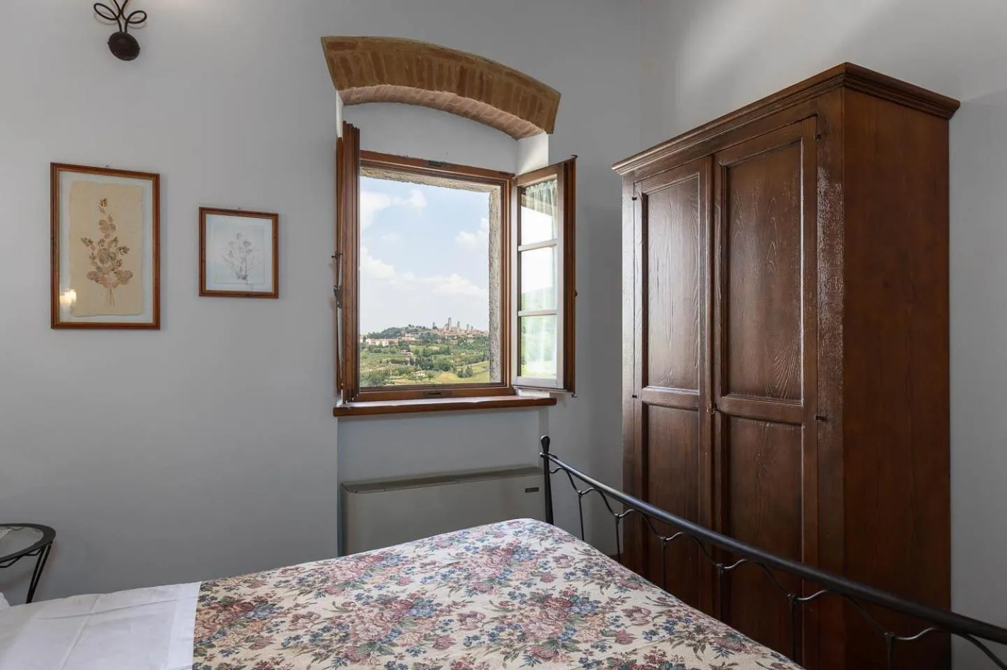 View (from property/room), Bed in Agriturismo Il Casolare Di Bucciano