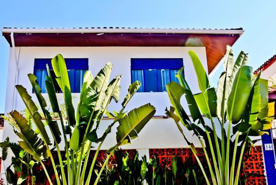 Property building in Casa Bossa Nova Guesthouse