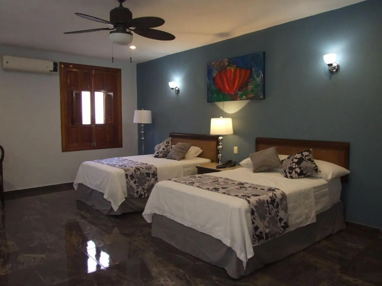 Bed in Izamal Plaza