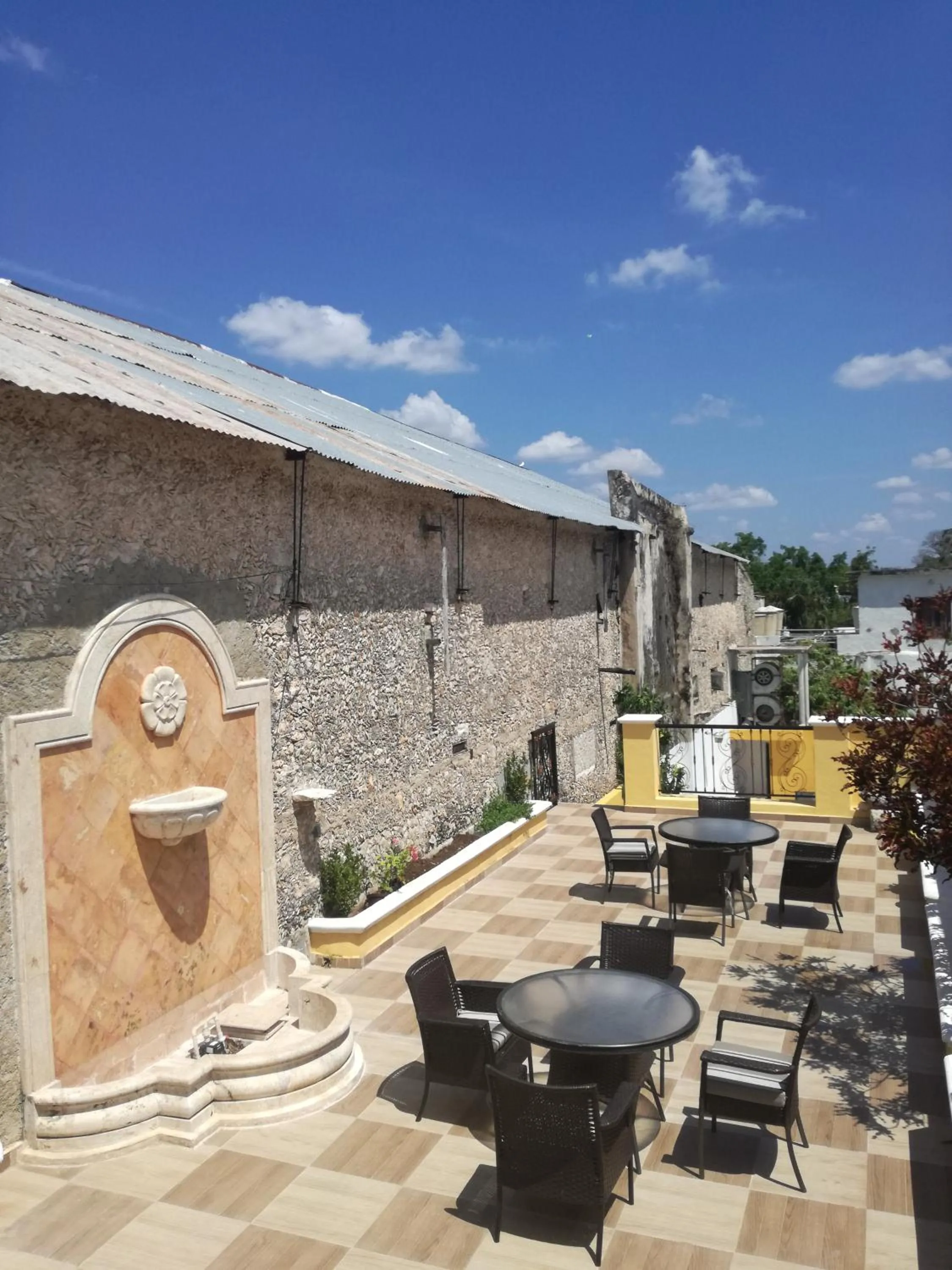 Property building in Izamal Plaza