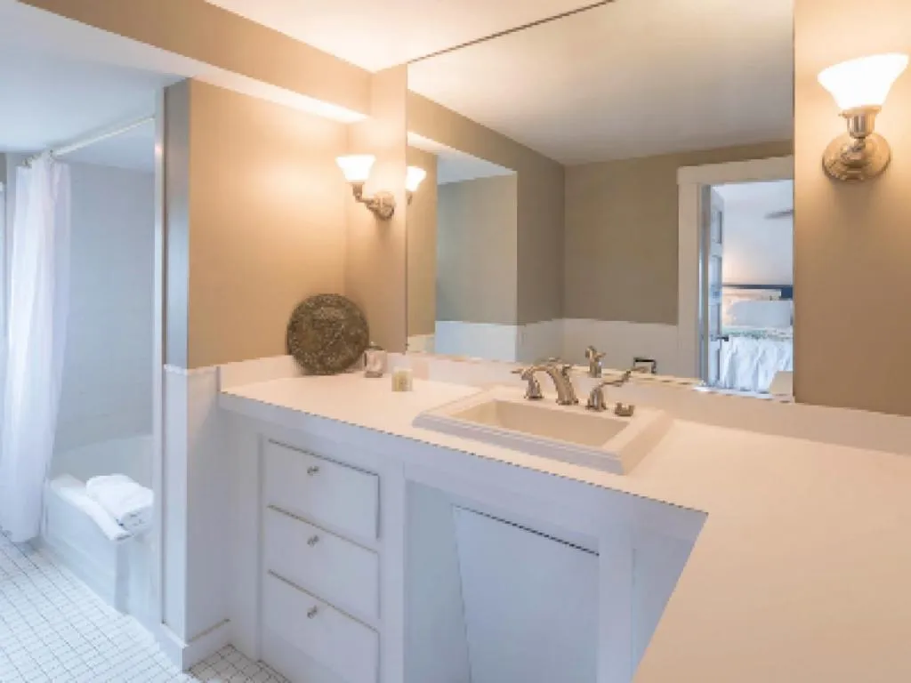 Bathroom in Snug Cottage