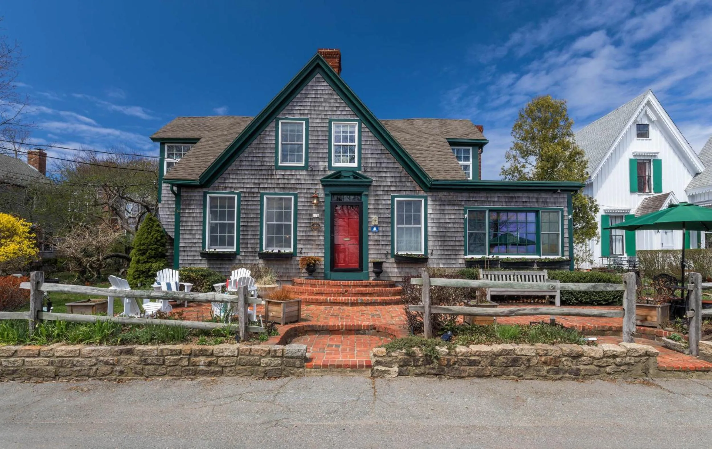 Property building in Snug Cottage