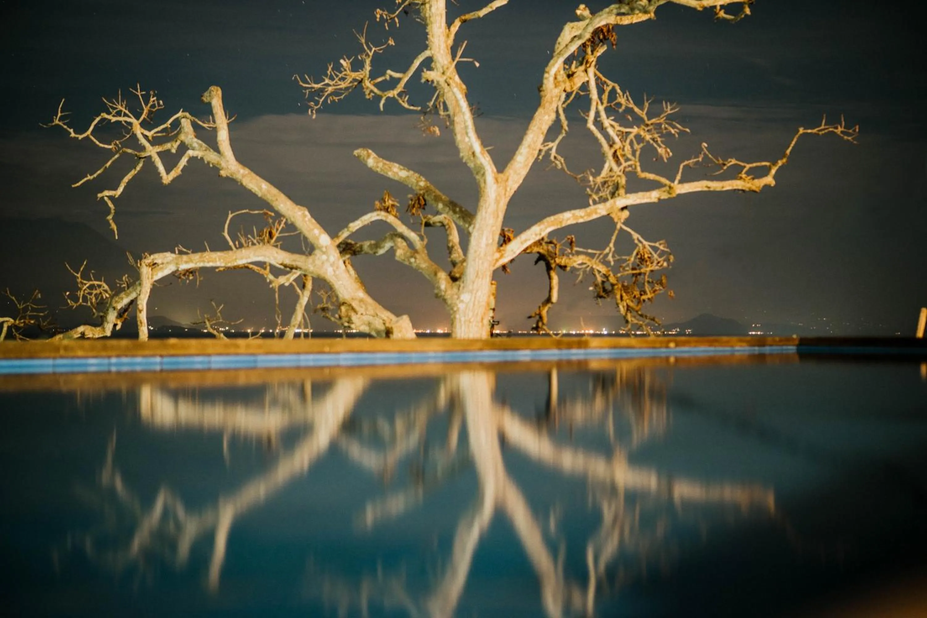 Swimming pool in Prasi Sunset Bungalows