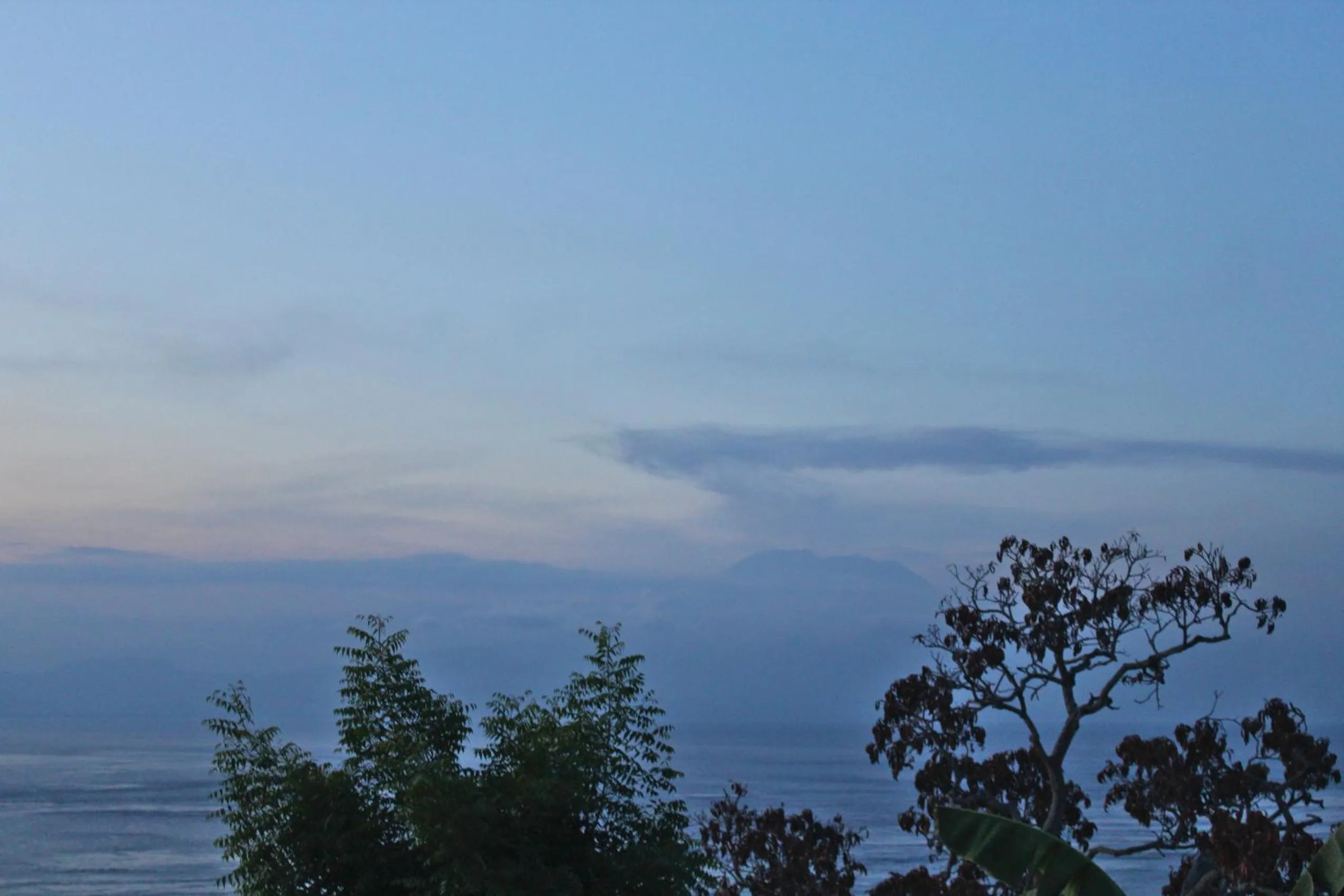 Mountain view in Prasi Sunset Bungalows