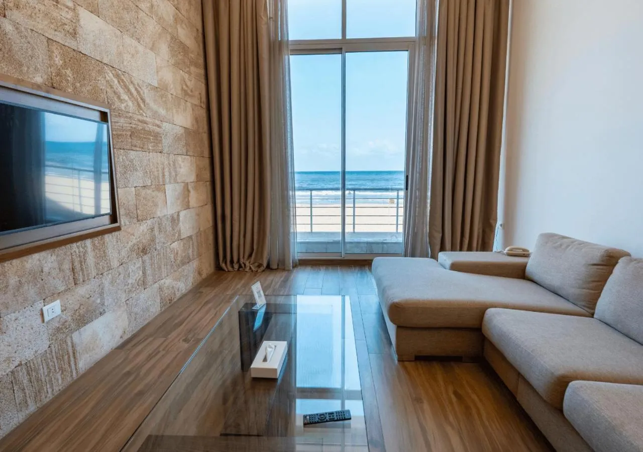 Seating area in Lancaster Eden Bay