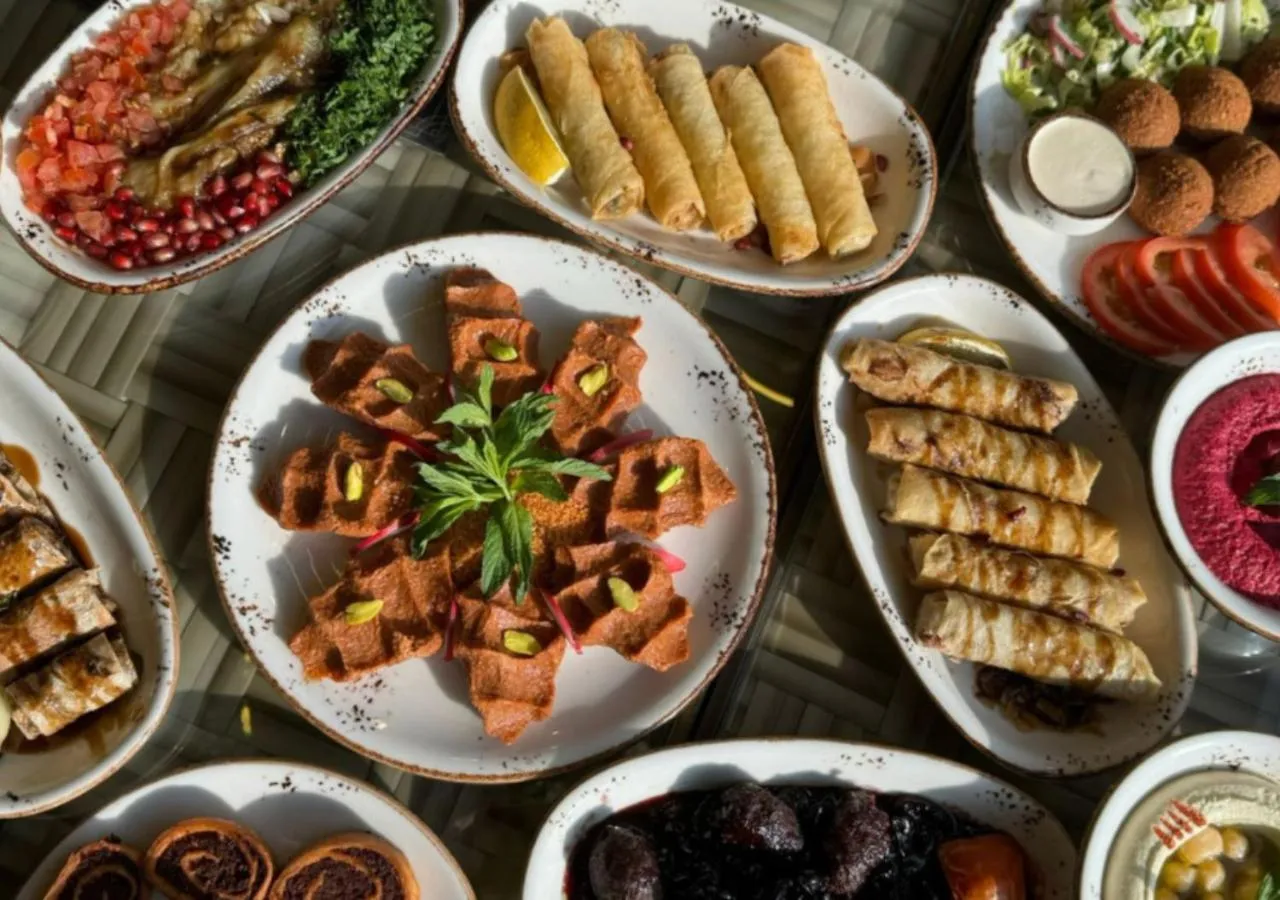 Restaurant/places to eat in Lancaster Eden Bay