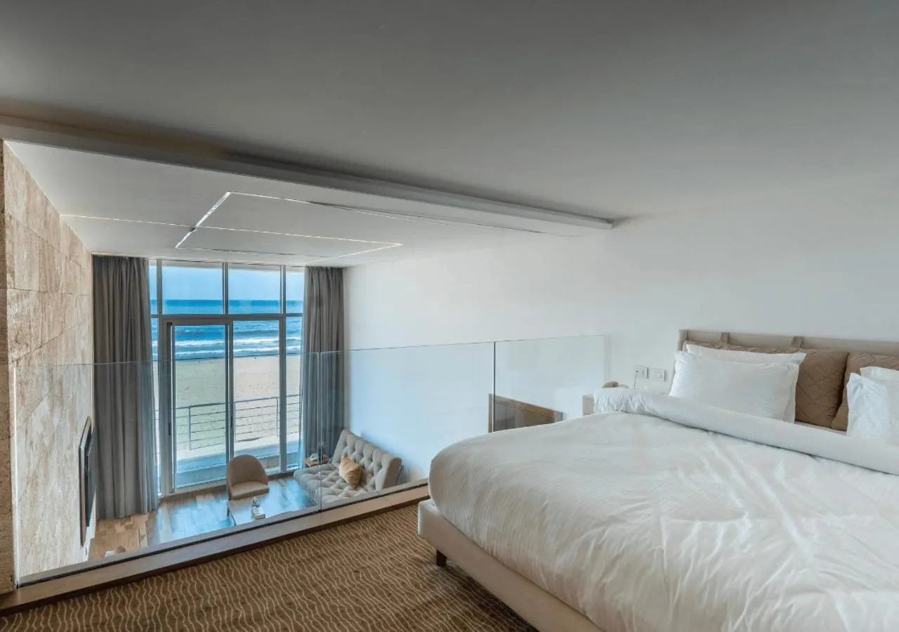 Bedroom, Bed in Lancaster Eden Bay