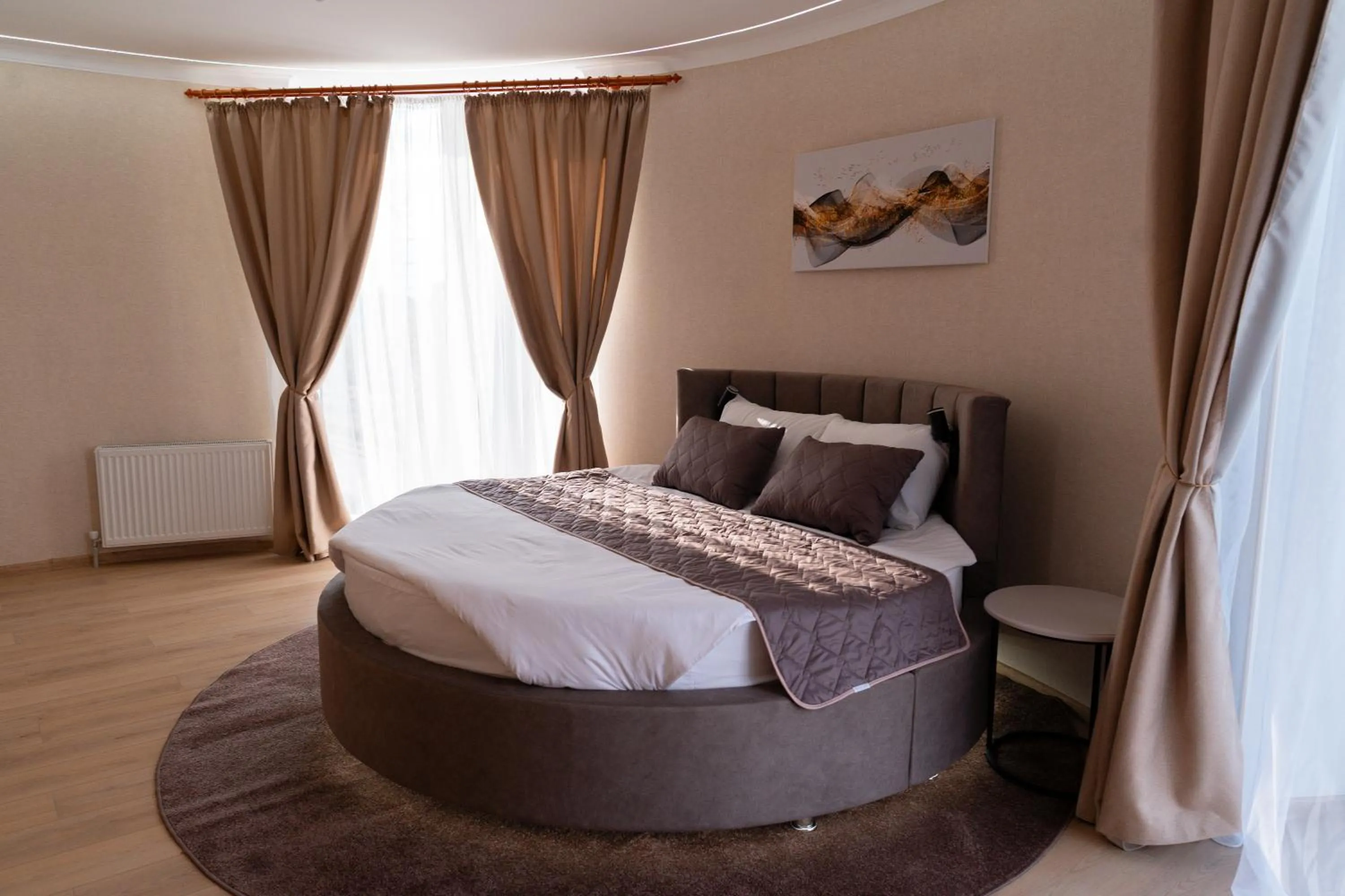 Bed in Hotel Palace Ukraine