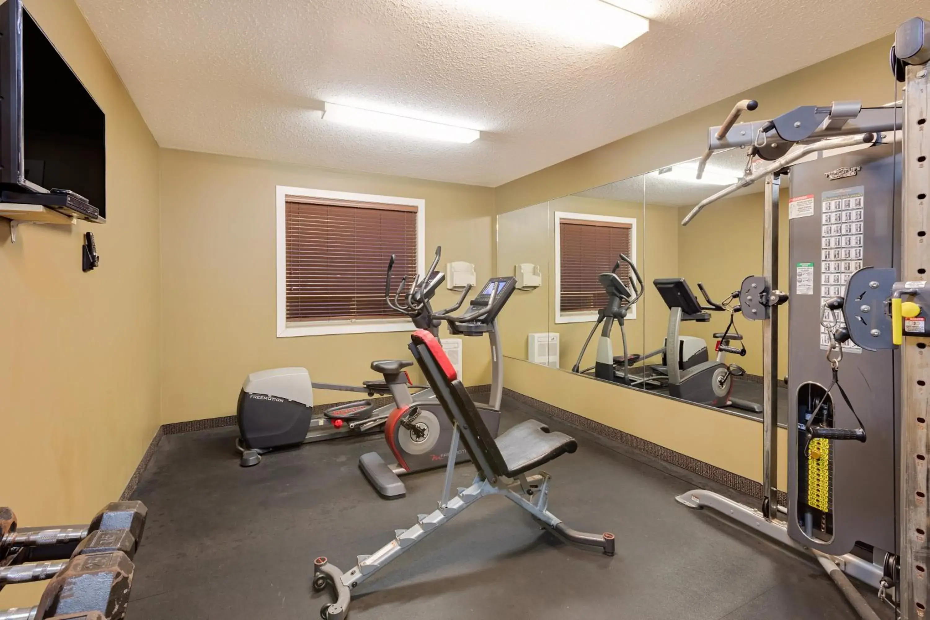 Fitness centre/facilities in Ramada by Wyndham Cold Lake Fitness centre/facilities in Ramada by Wyndham Cold Lake