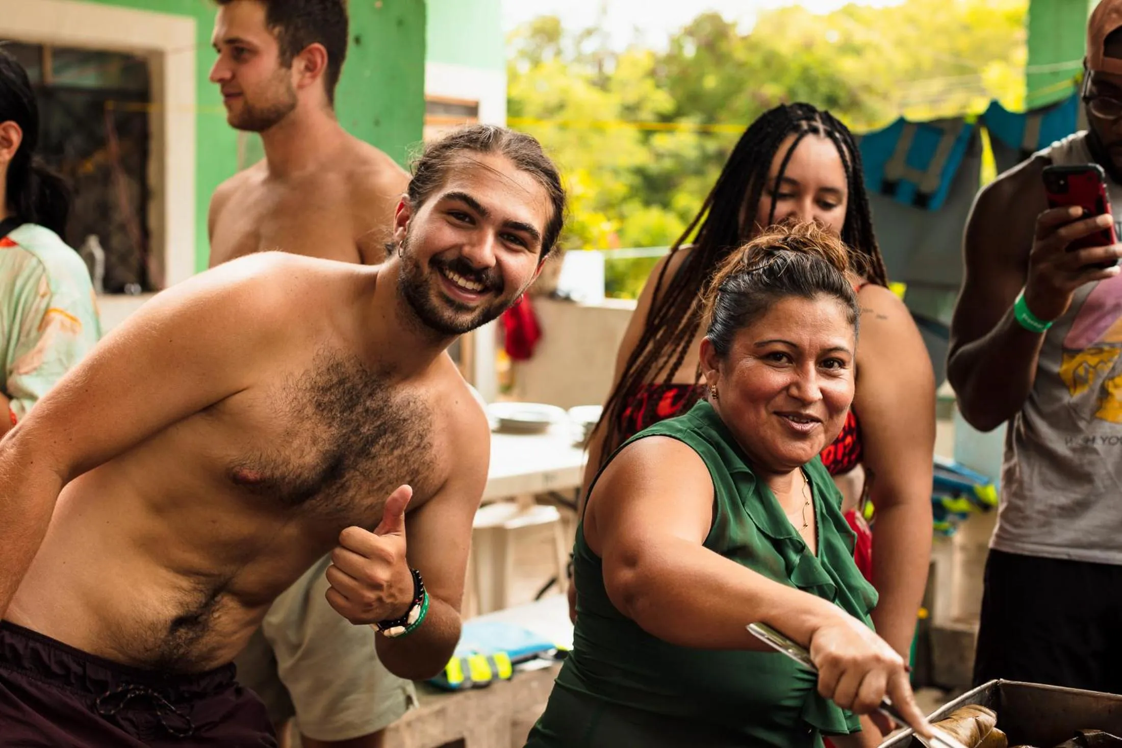 People in Che Nomadas Mérida Hostel