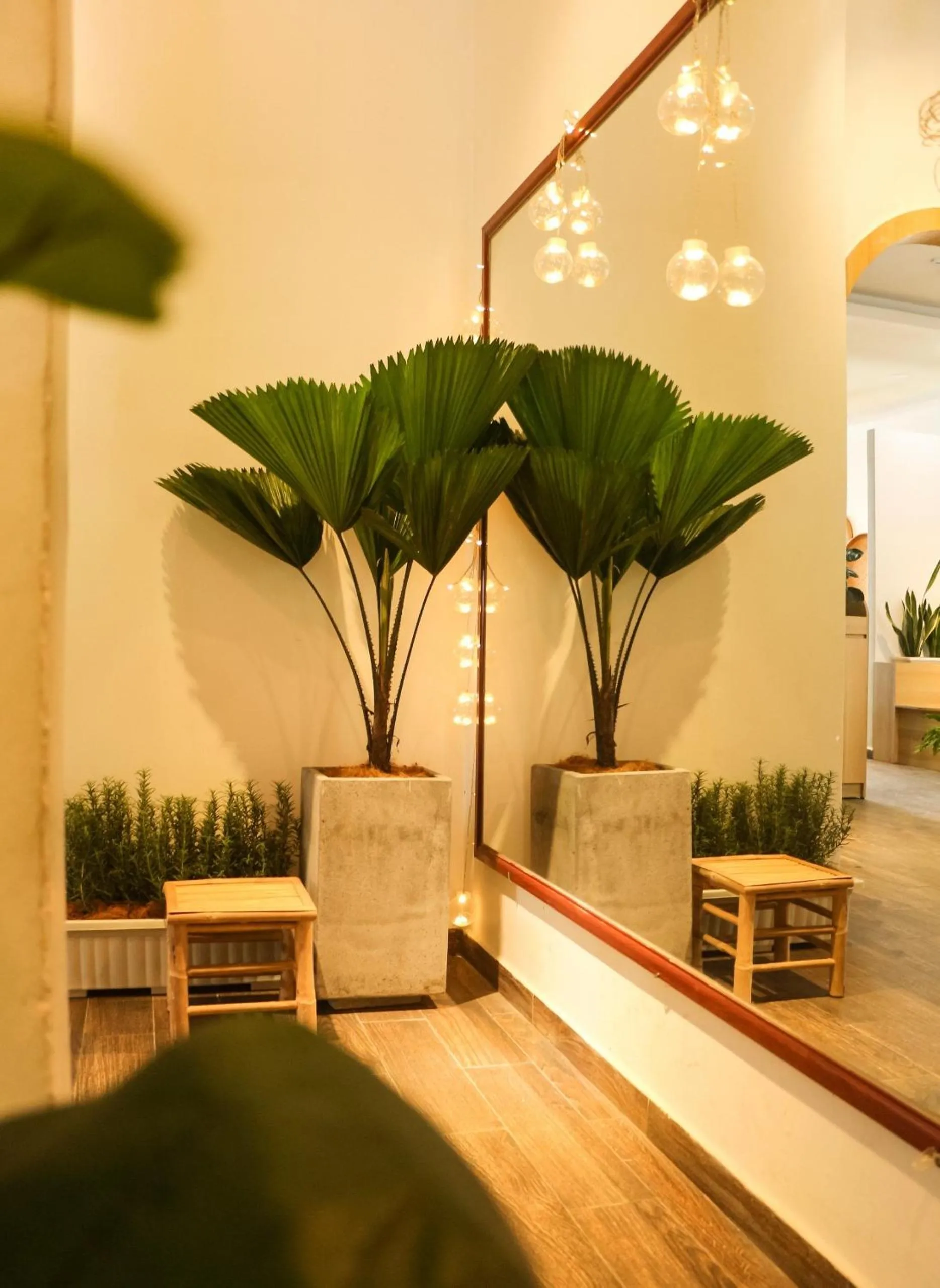 Communal lounge/ TV room in Street View Hotel & Apartment