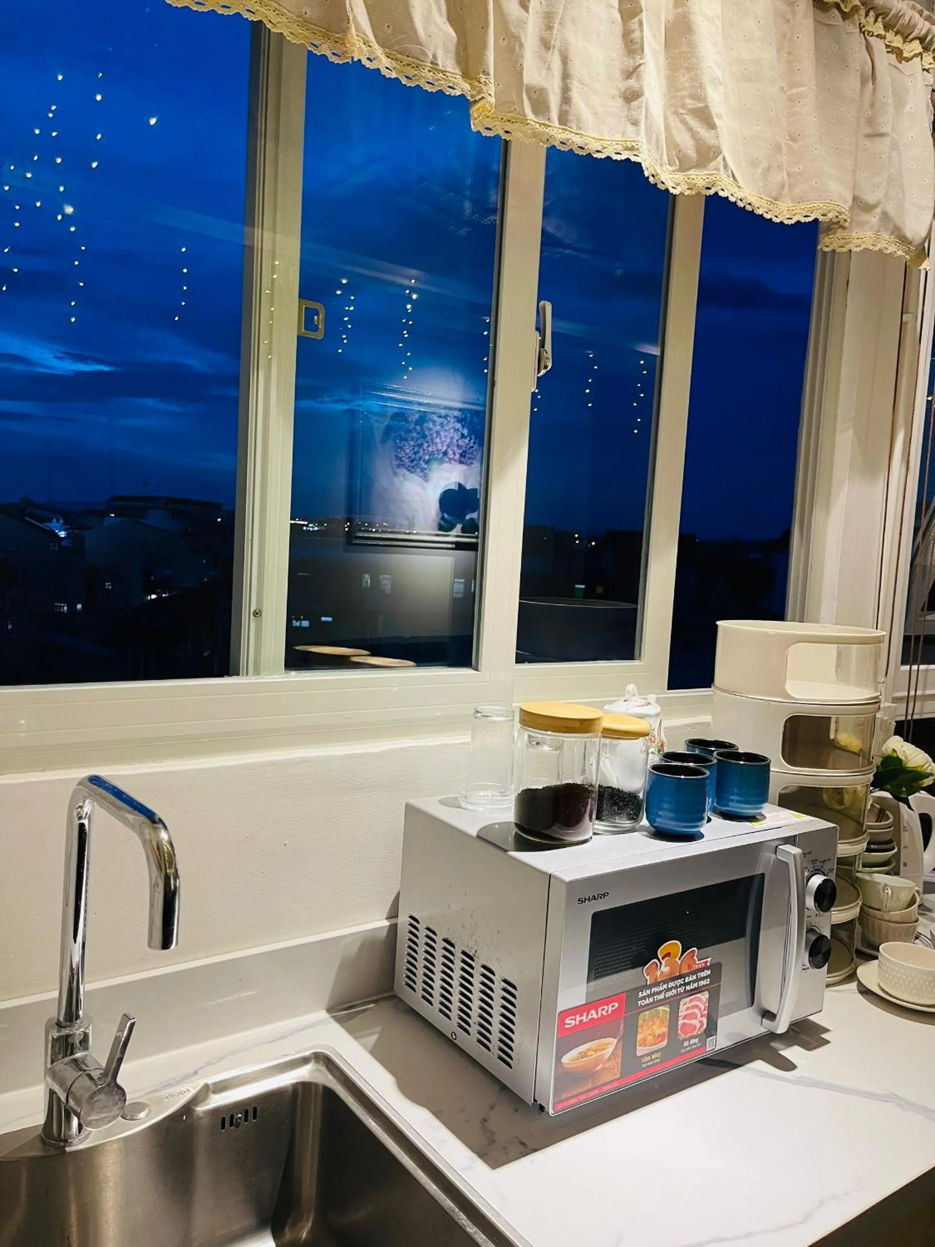 Street View Hotel & Apartment