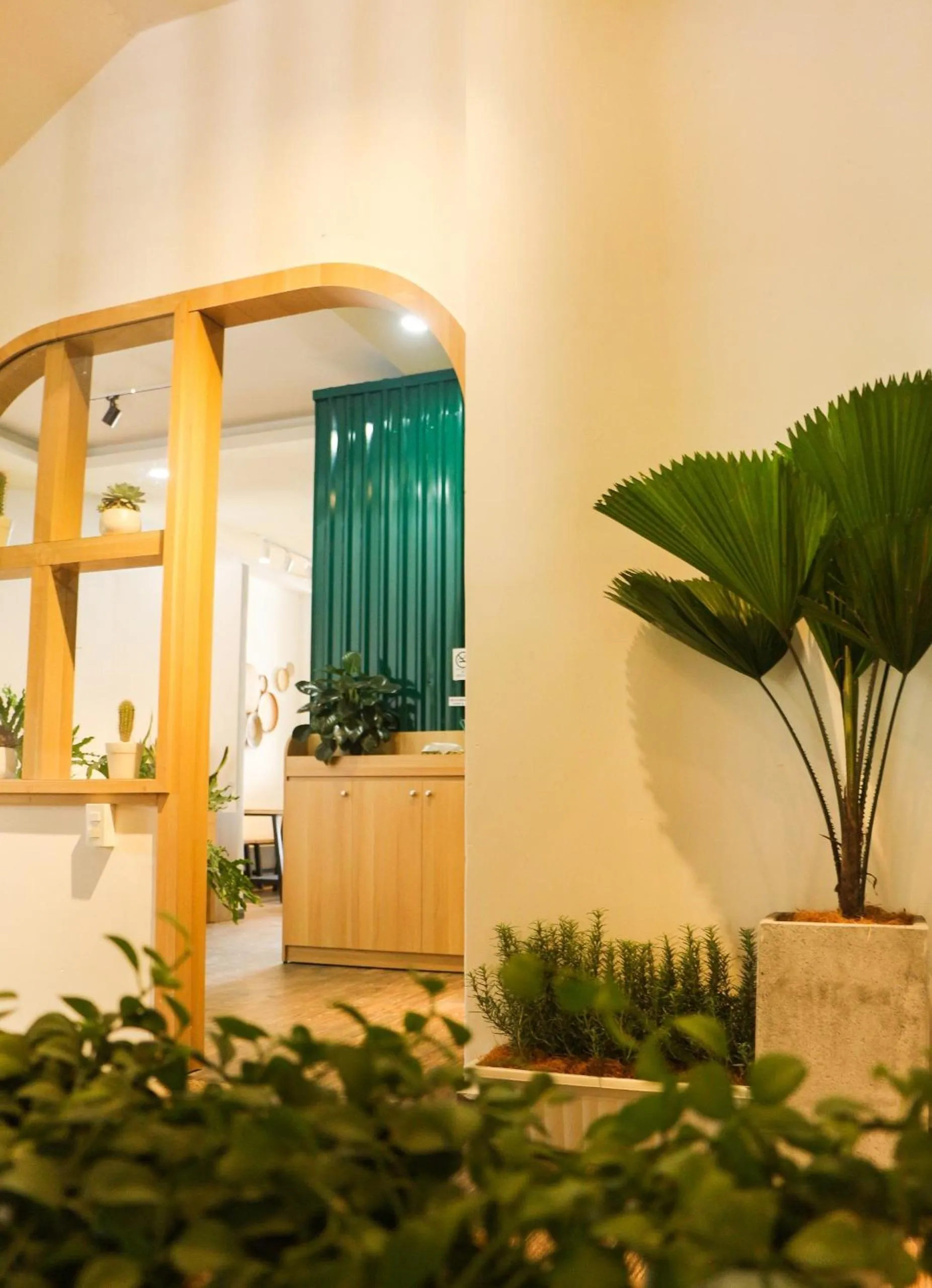 Communal lounge/ TV room in Street View Hotel & Apartment