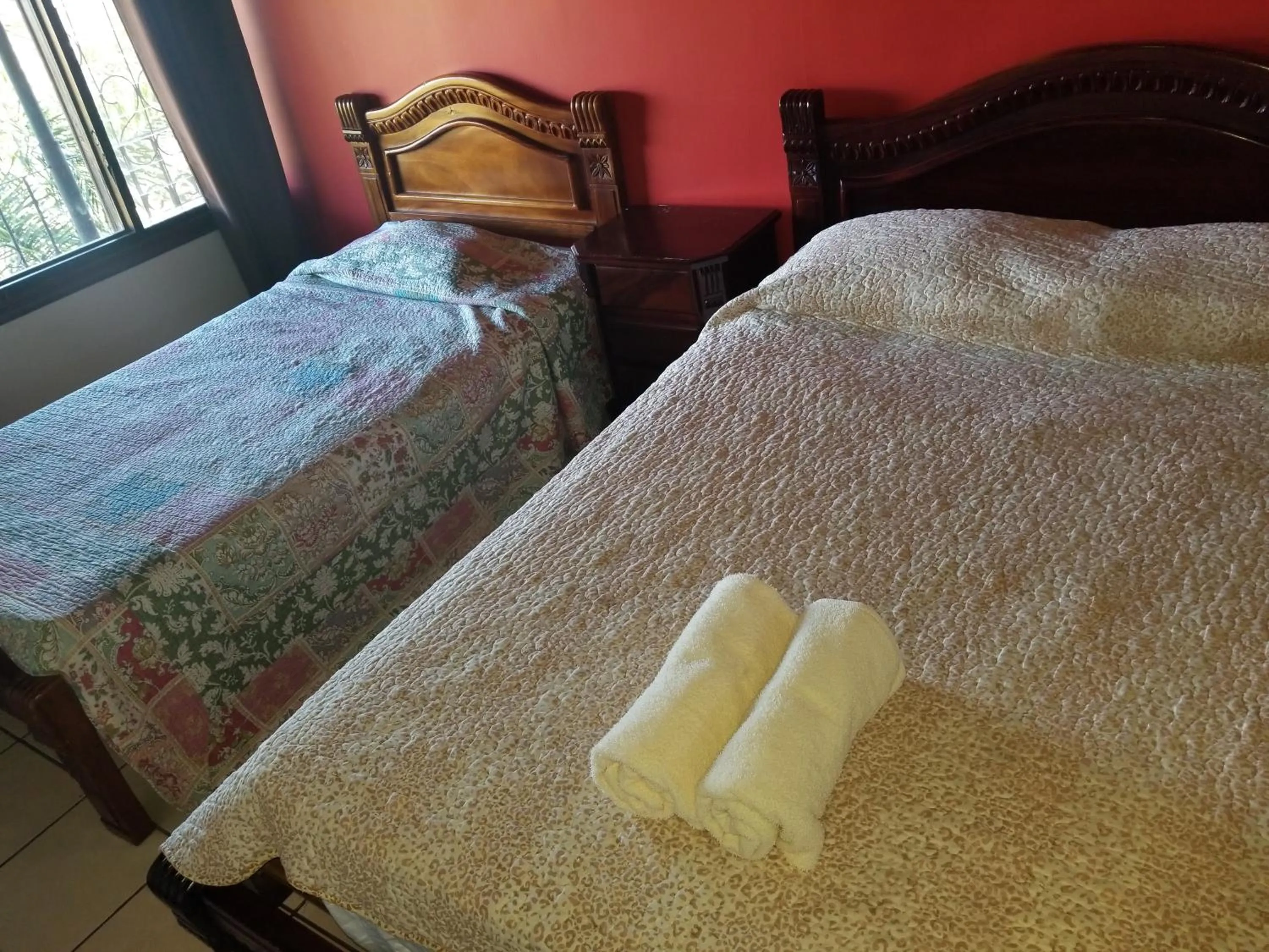 Bed in Hotel Monte Campana Heredia