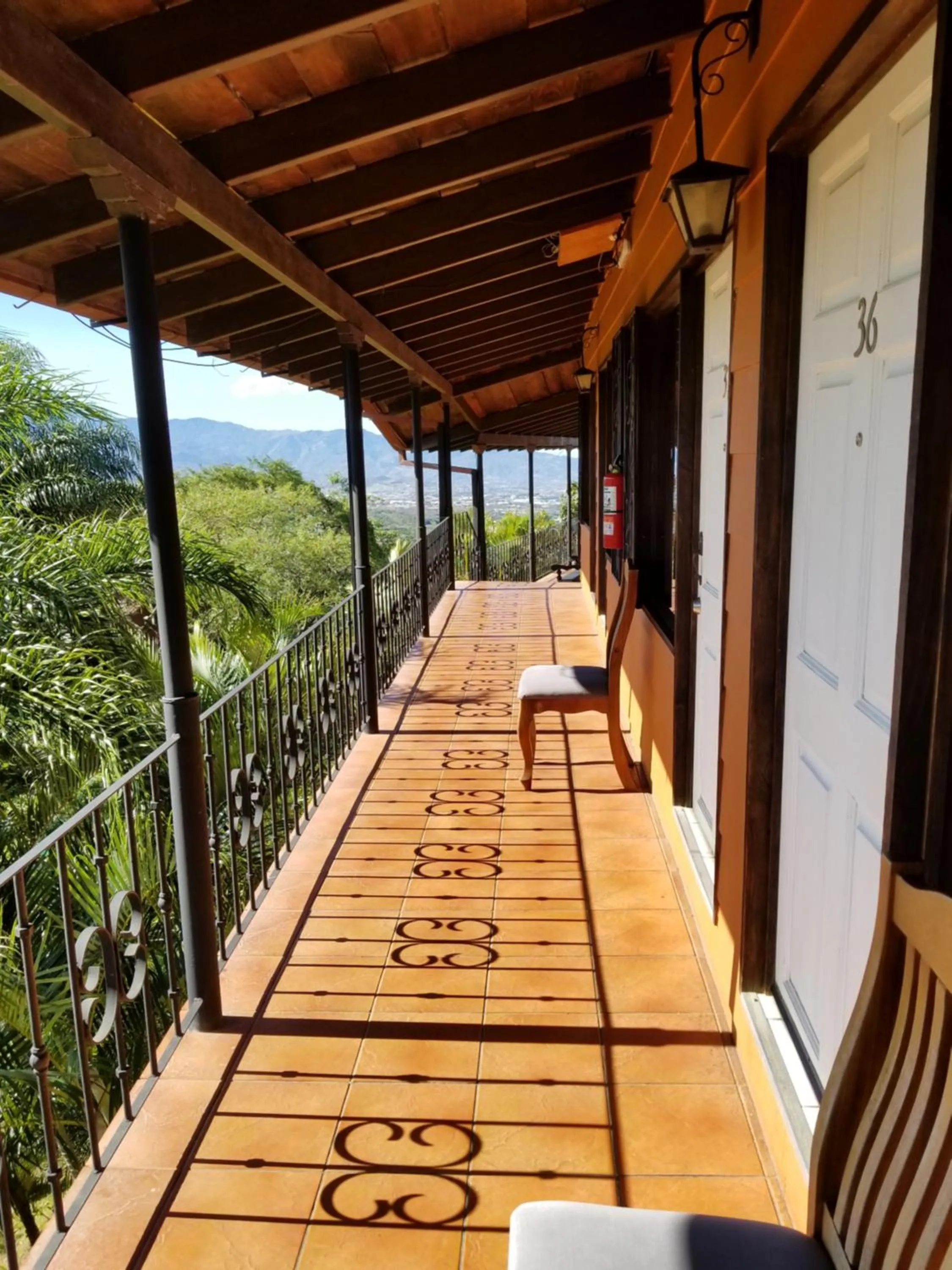 Hotel Monte Campana Heredia