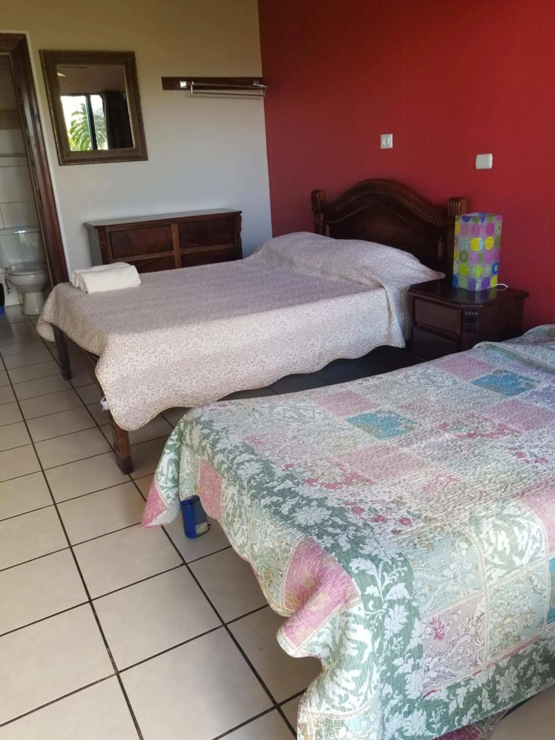 Photo of the whole room, Bed in Hotel Monte Campana Heredia