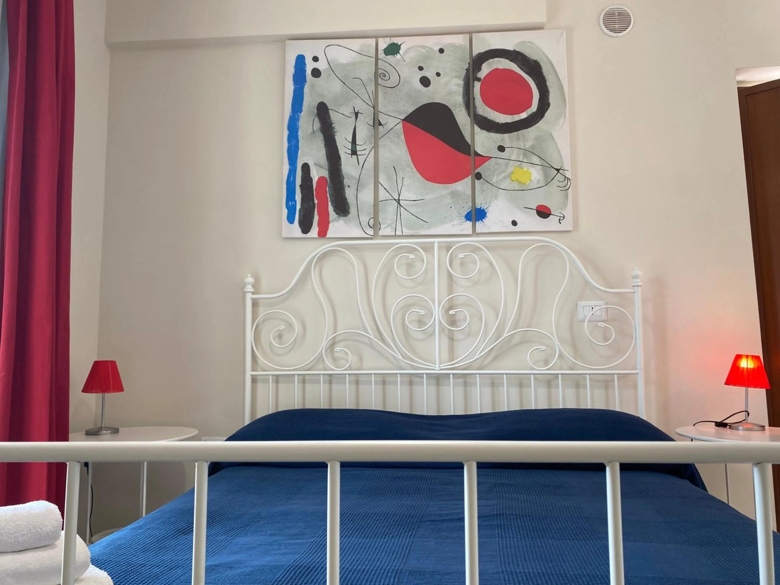 Bedroom, Bed in Miro' Agropoli