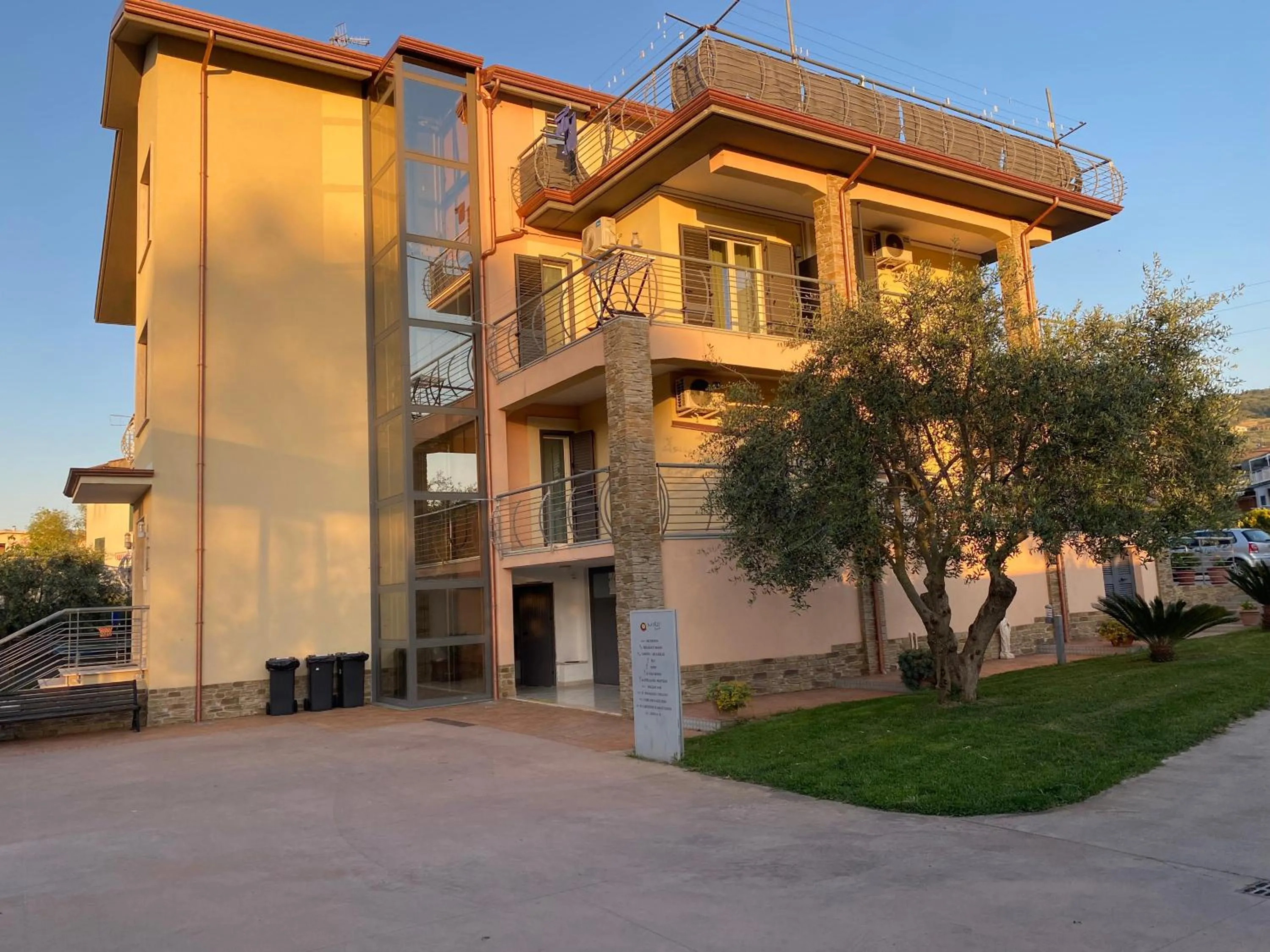 Property building in Miro' Agropoli