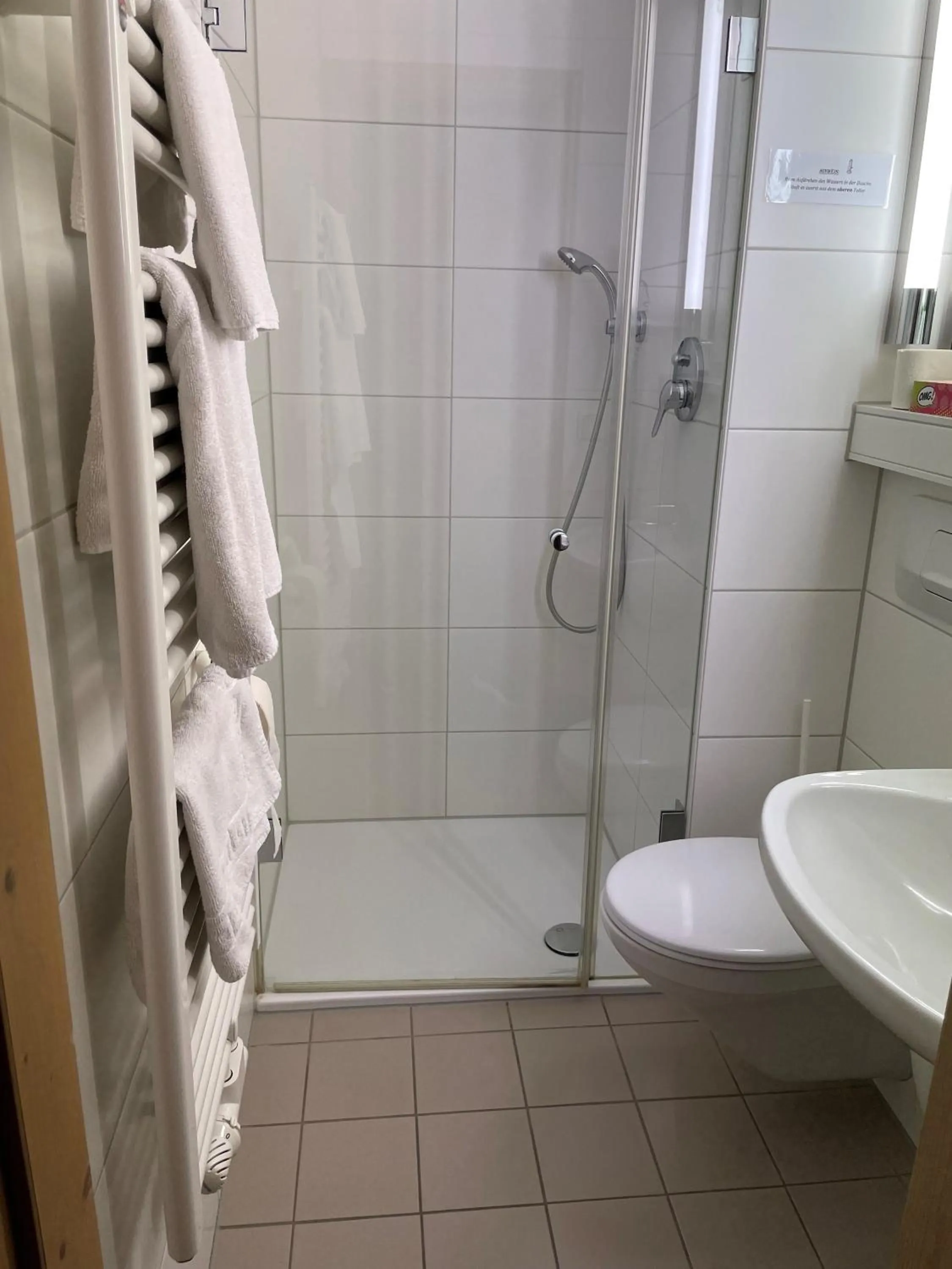 Bathroom in Landhotel Battenheimer Hof