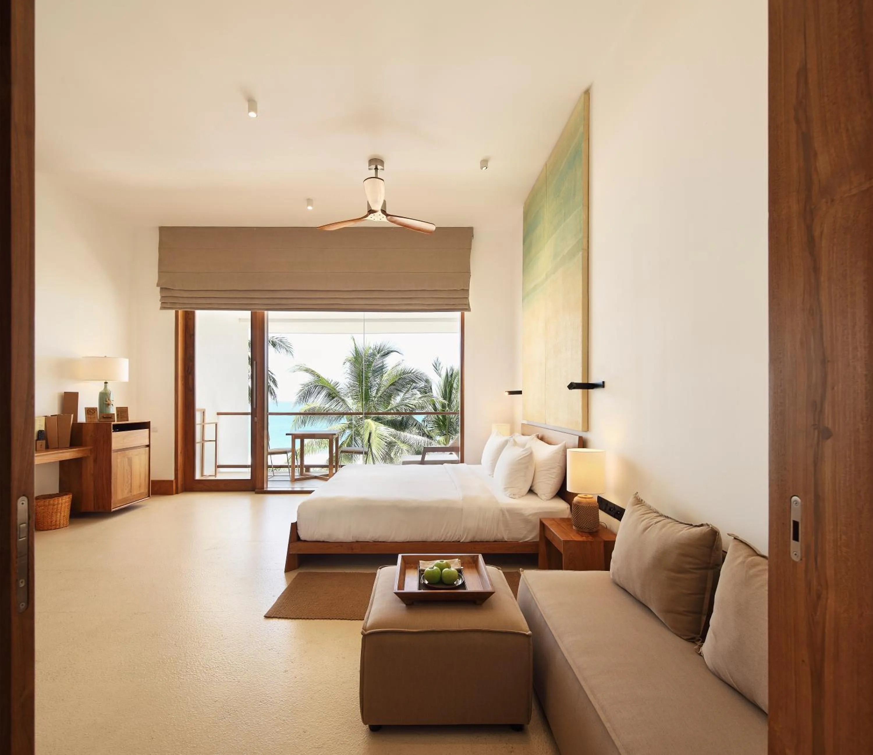 Photo of the whole room, Bed in Riff Hikkaduwa