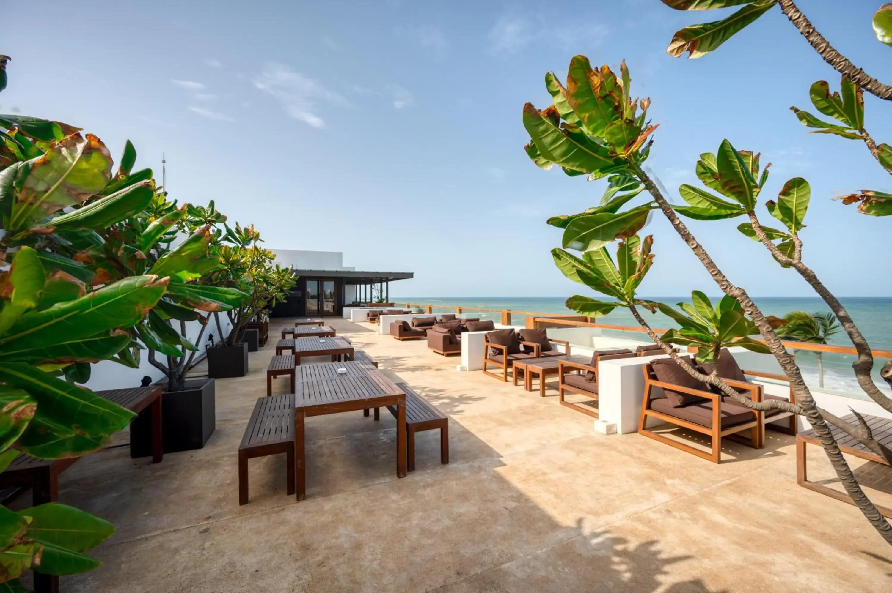 Restaurant/places to eat in Riff Hikkaduwa Restaurant/places to eat in Riff Hikkaduwa